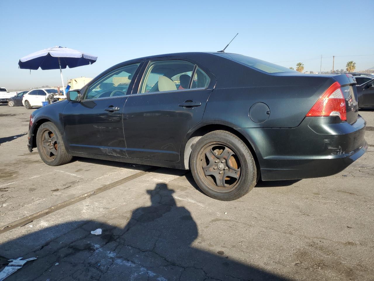 2010 Ford Fusion - Image 2