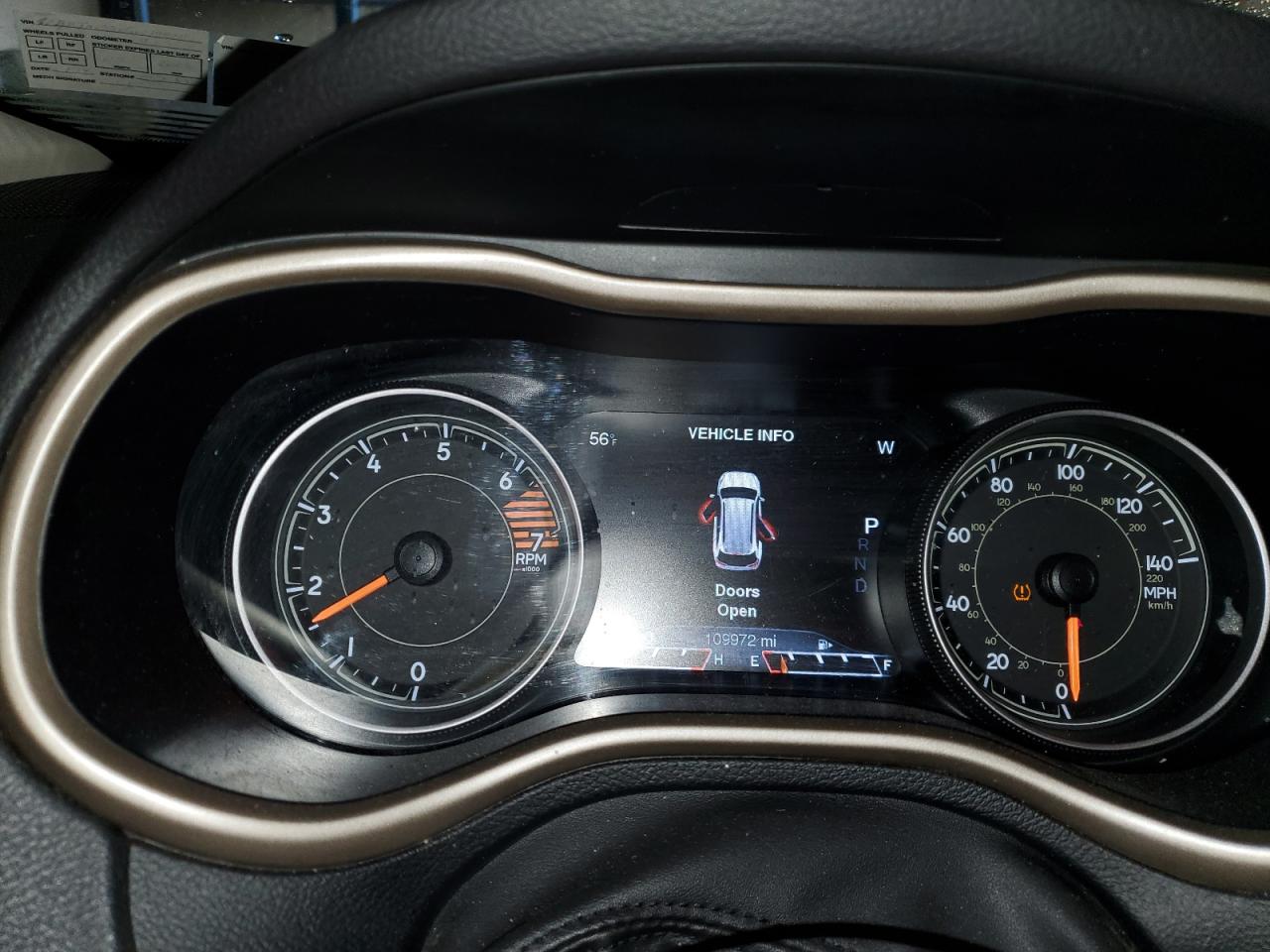 2016 Jeep Grand Cherokee - Image 9