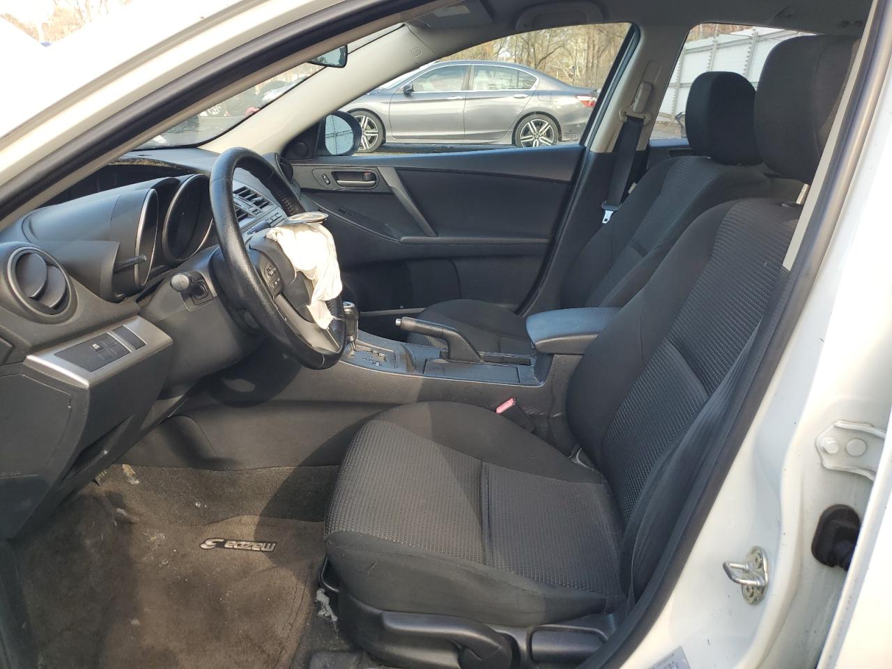 2012 Mazda 3 - Image 7