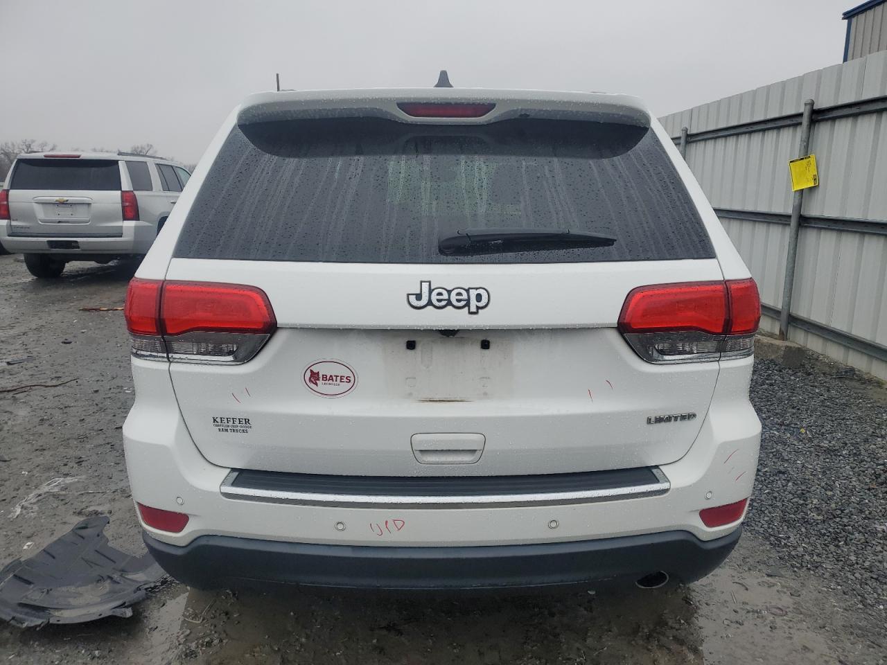 2017 Jeep Grand Cherokee - Image 6