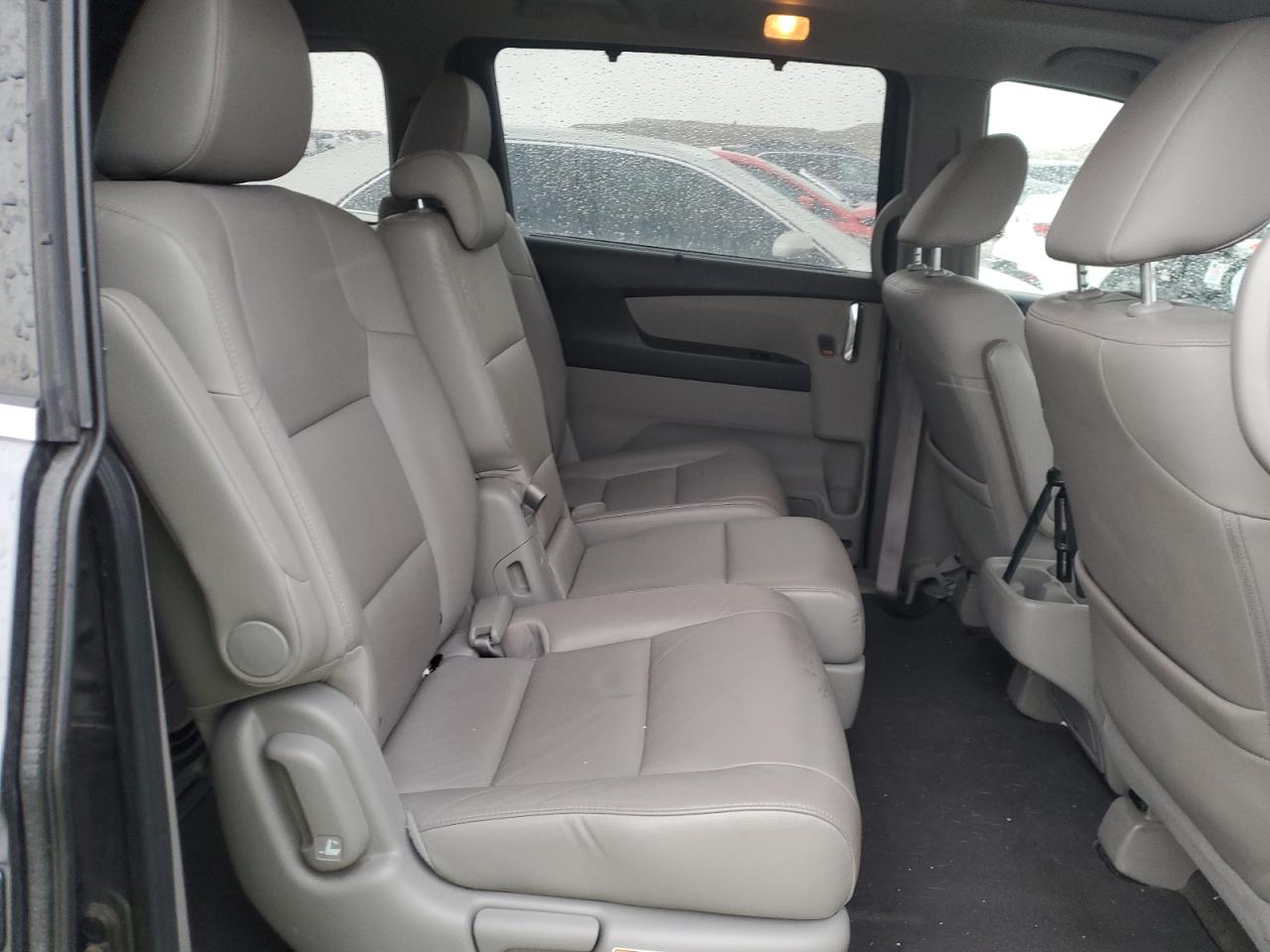 2014 Honda Odyssey - Image 12