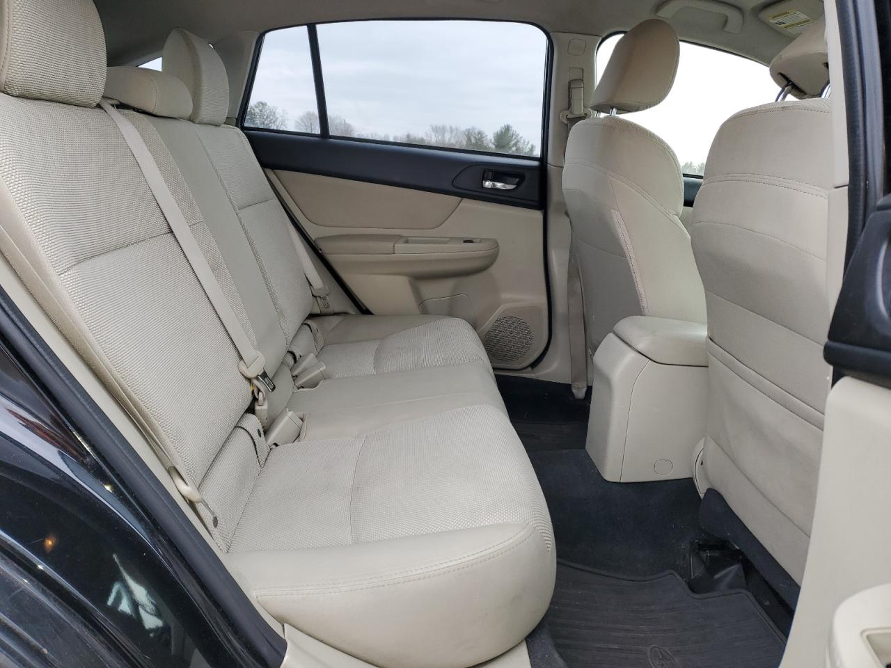 2014 Subaru XV - Image 11