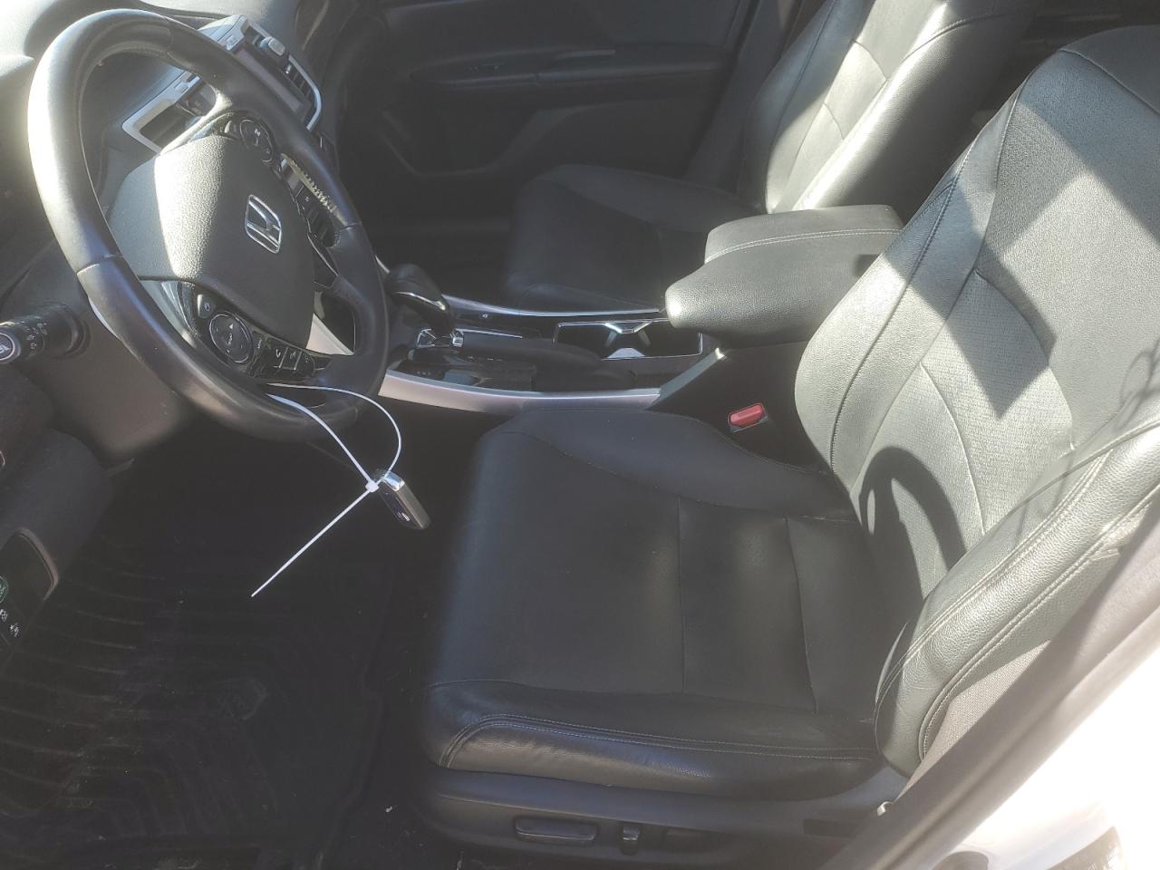 2017 Honda Accord - Image 7