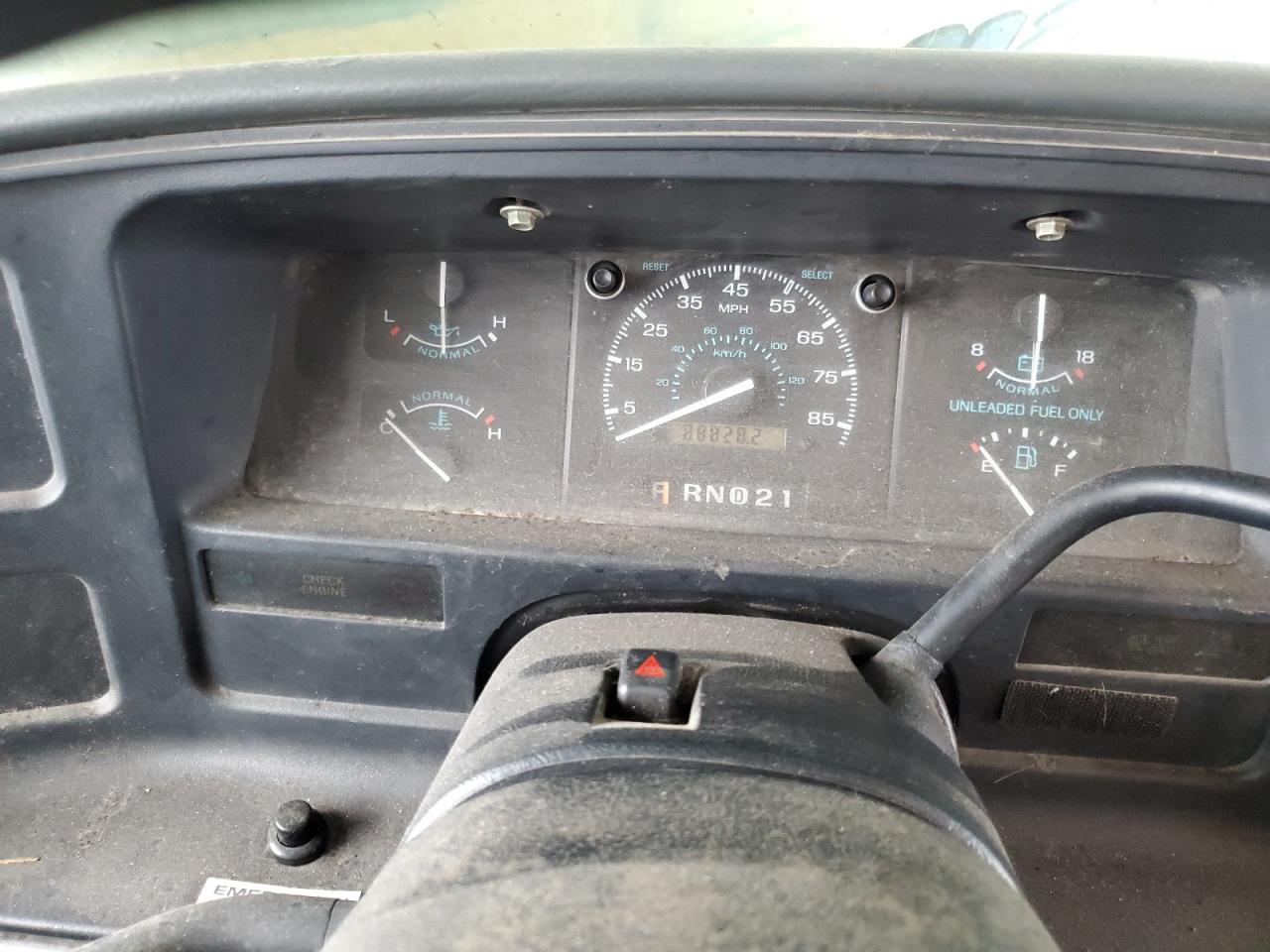 1995 Ford Econoline E350 Cutaway Van VIN: 1FDKE30G5SHB83713 Lot: 43788425
