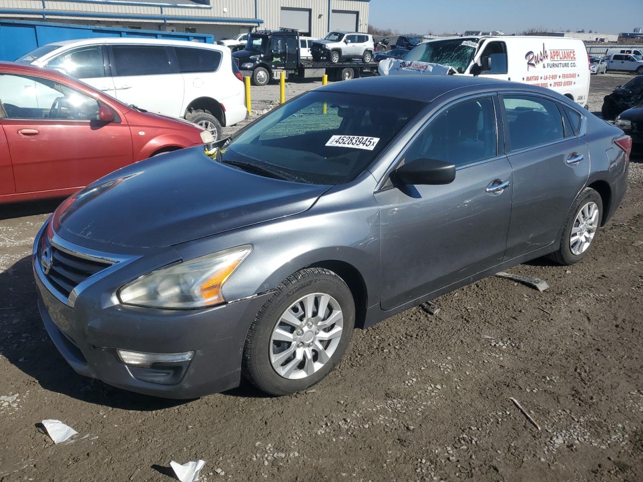 2015 Nissan Altima - Image 1