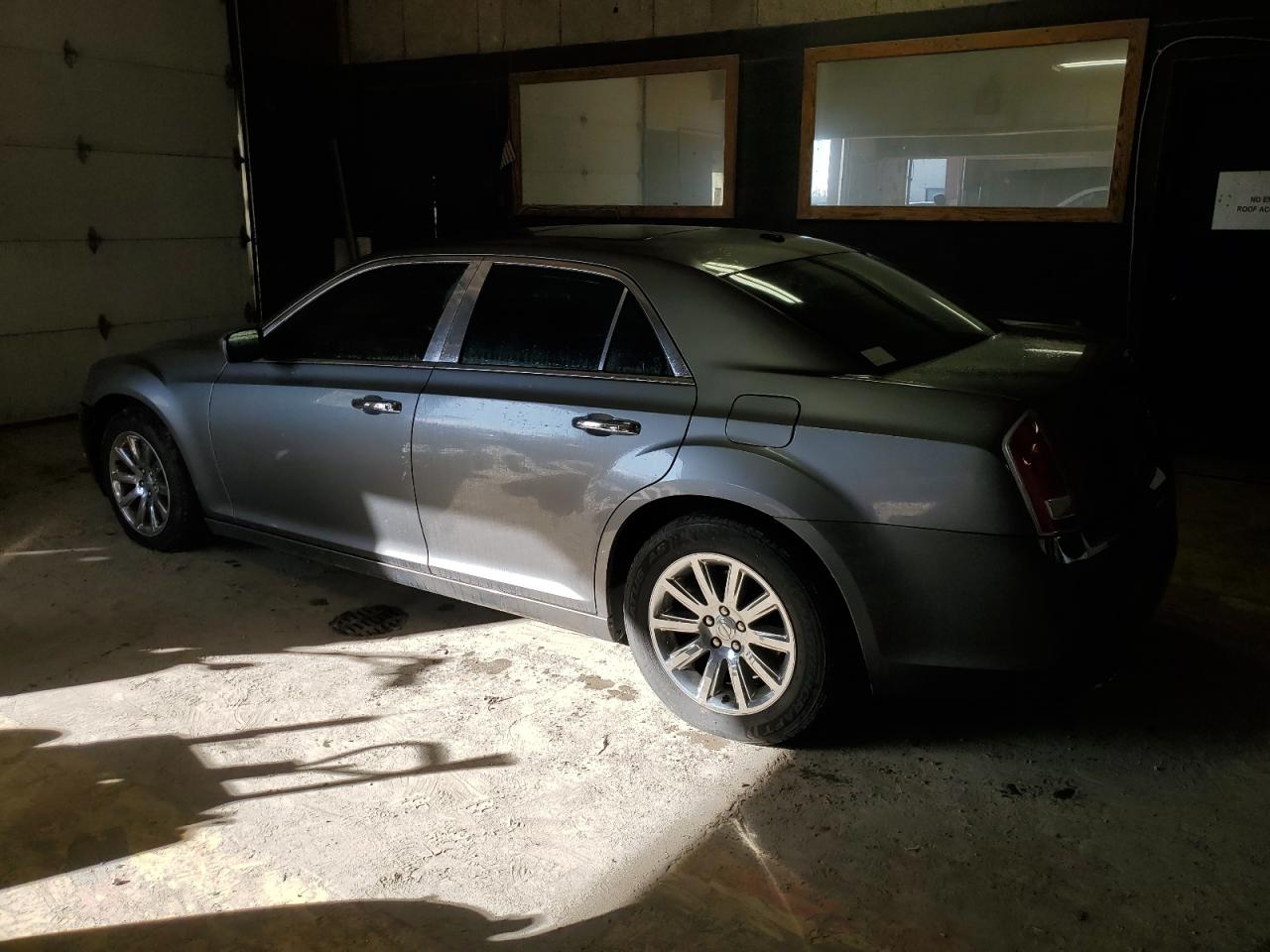 2011 Chrysler 300 - Image 2