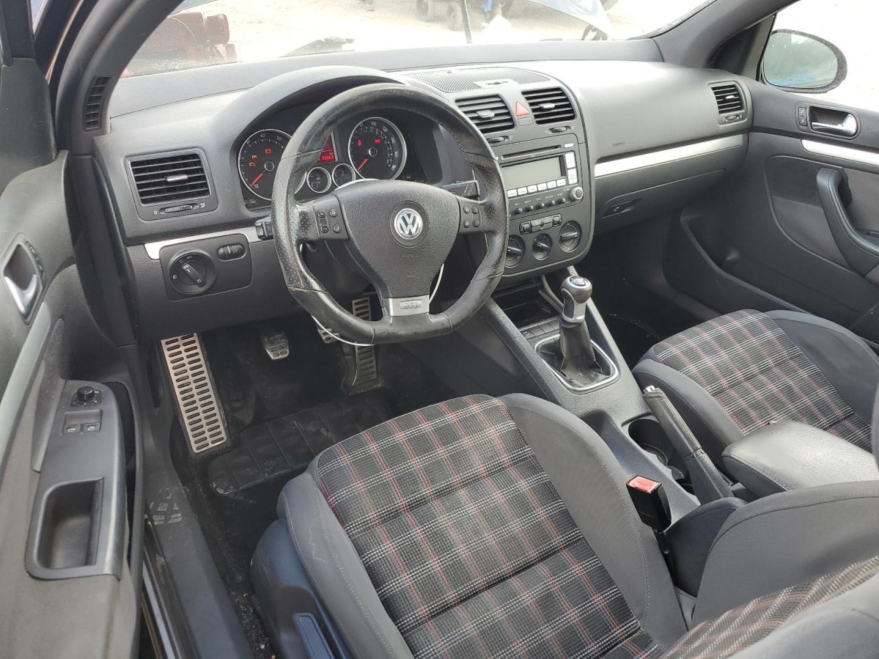 2009 Volkswagen GTI - Image 8