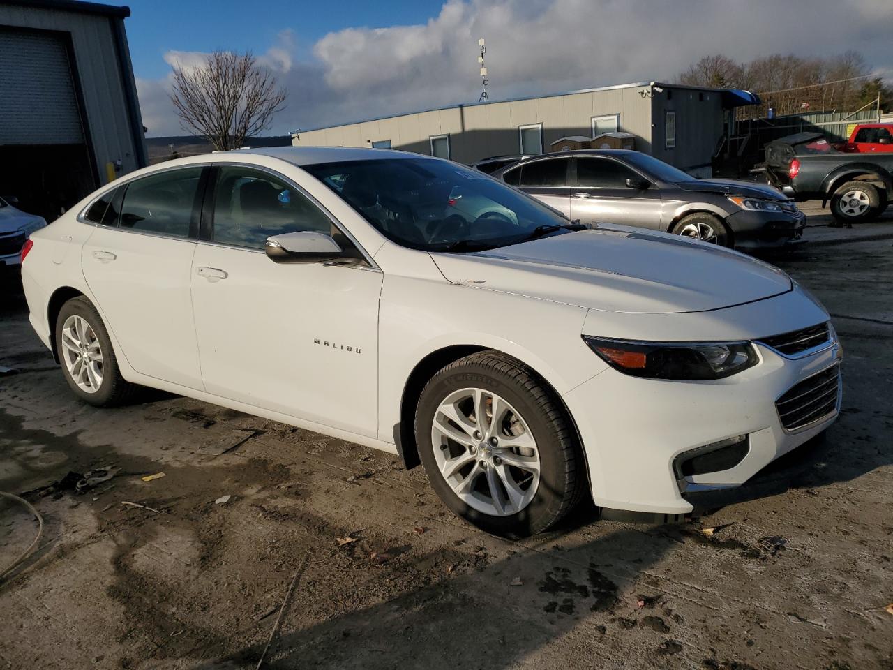 2016 Chevrolet Malibu - Image 4