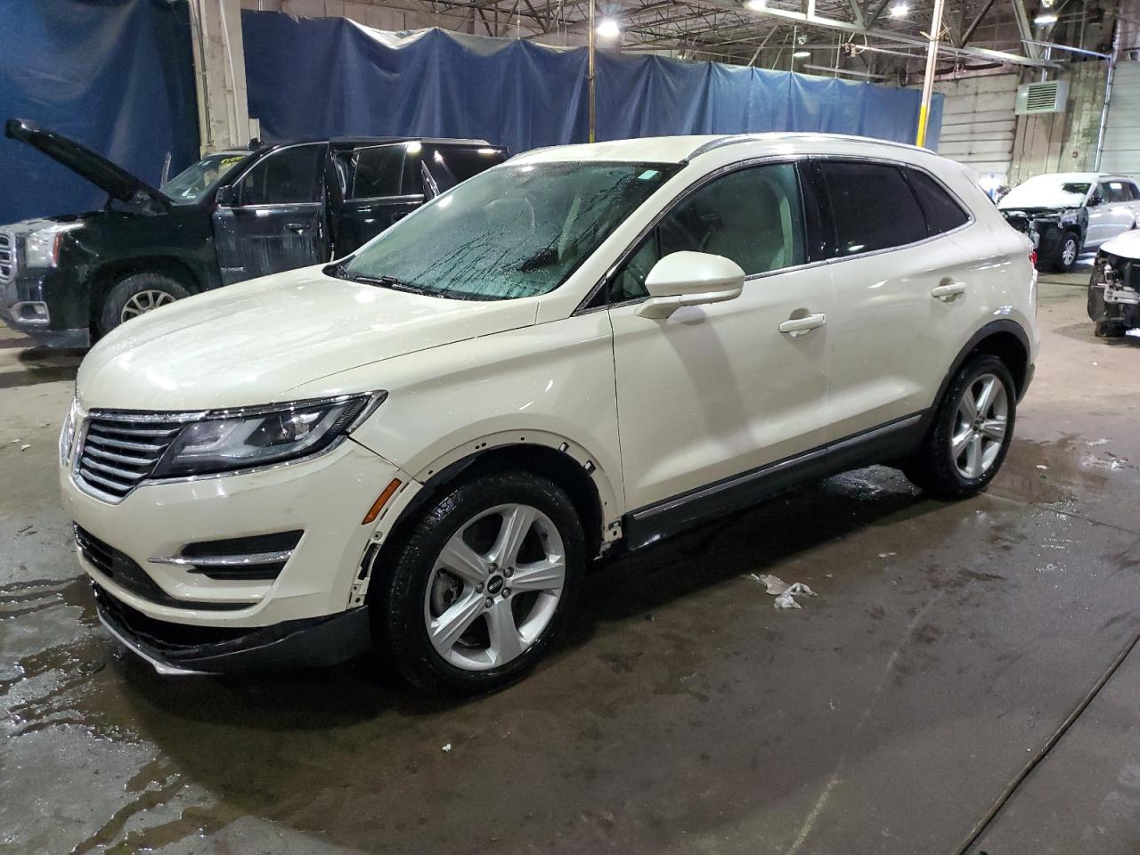 2018 Lincoln MKC - Image 1