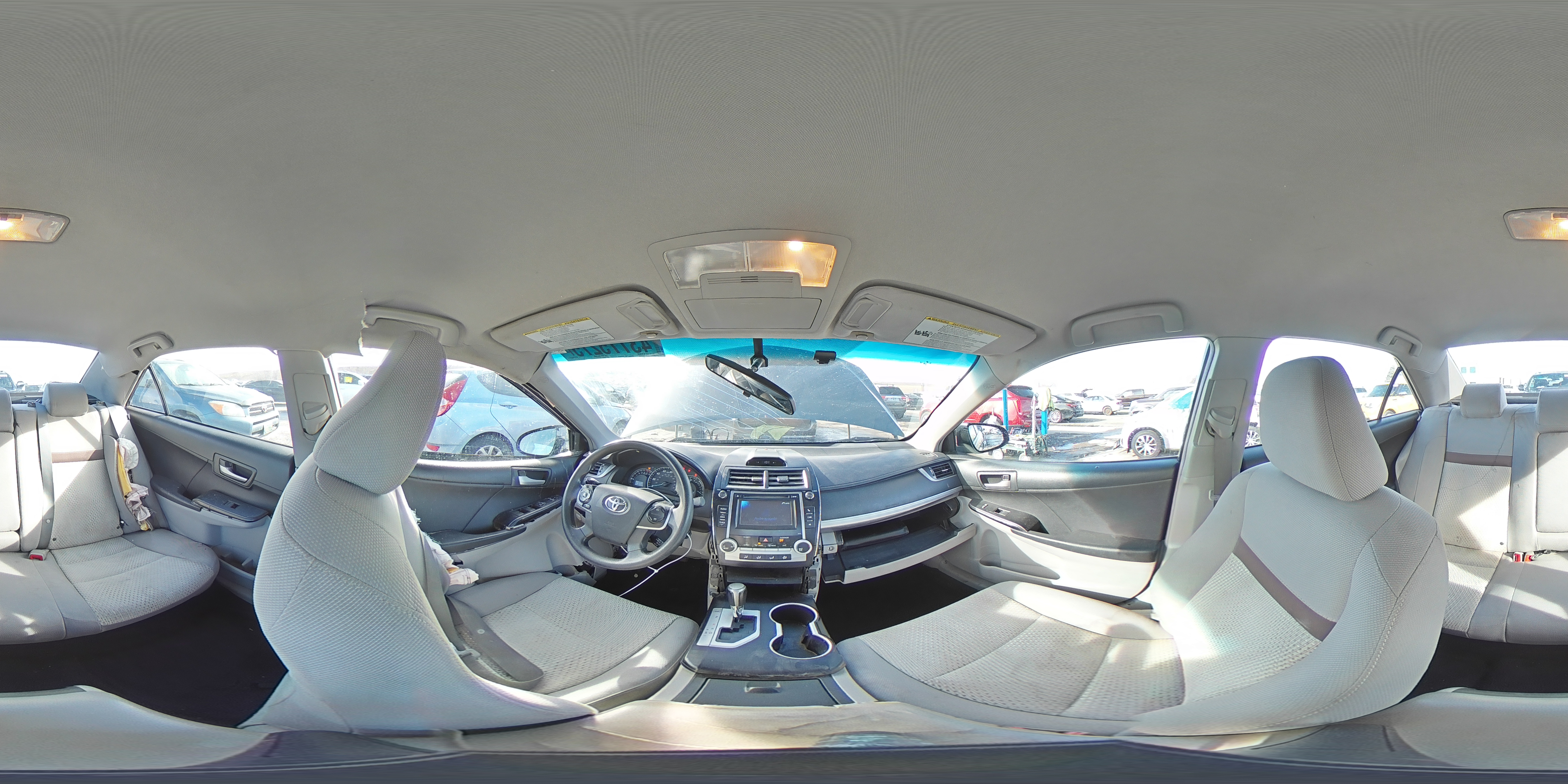 2012 Toyota Camry - Image 13
