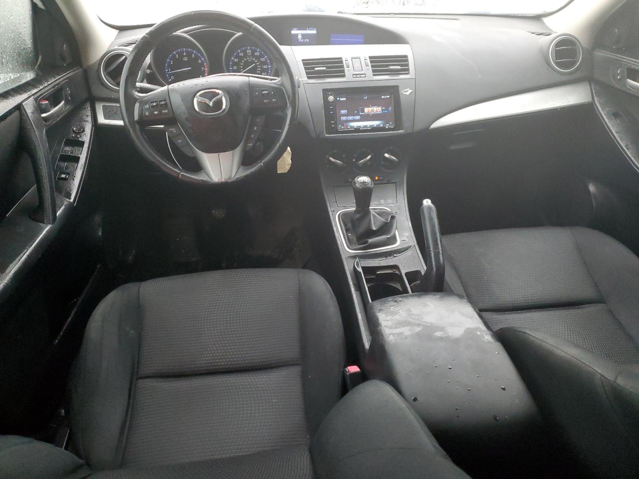 2012 Mazda 3 - Image 8