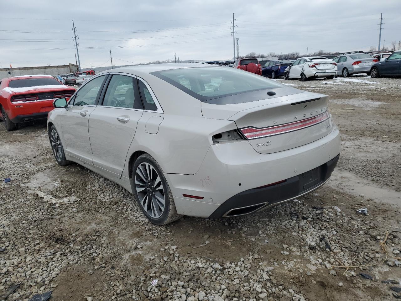 2020 Lincoln MKZ - Image 2