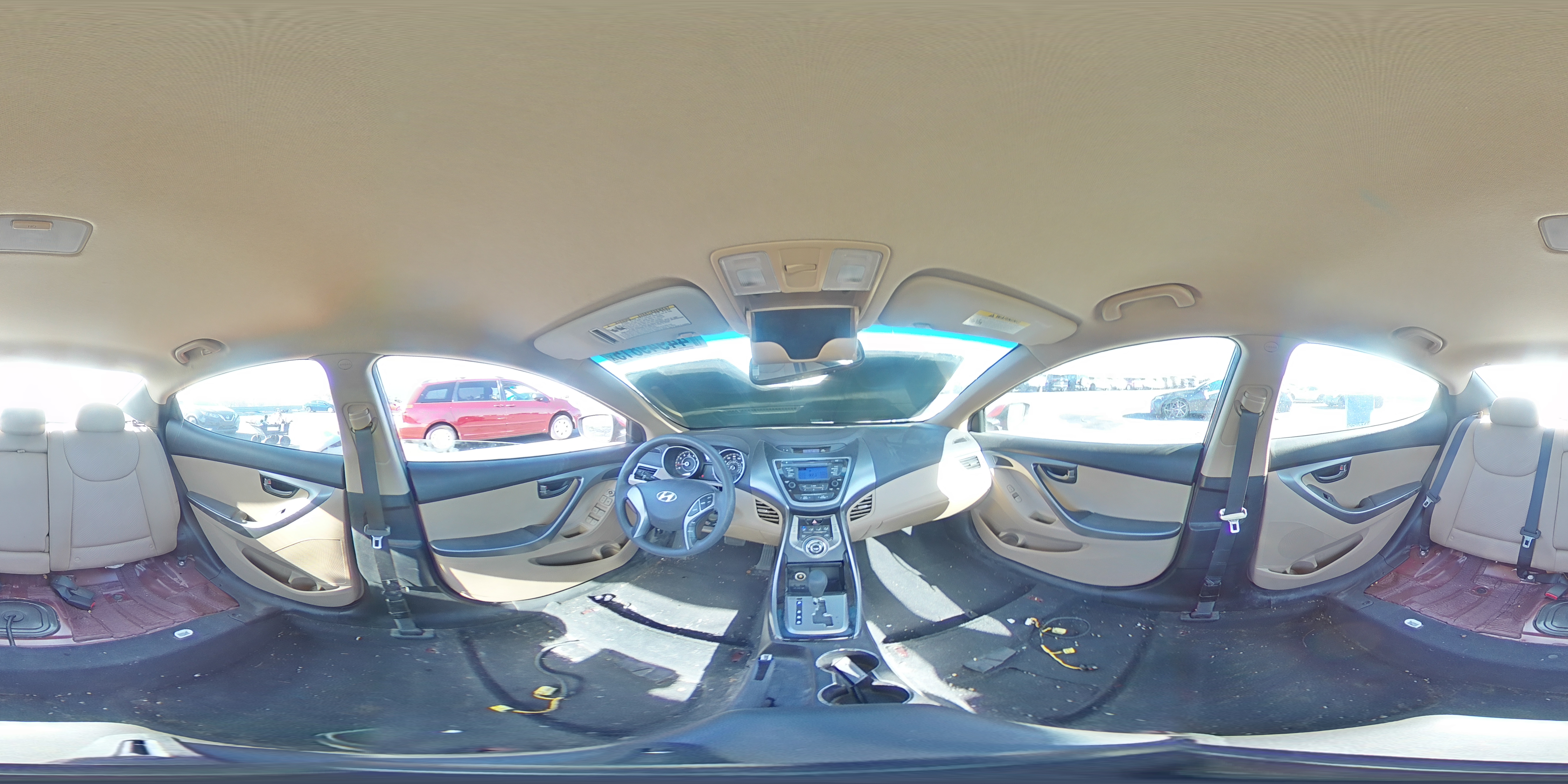 2013 Hyundai Elantra - Image 13