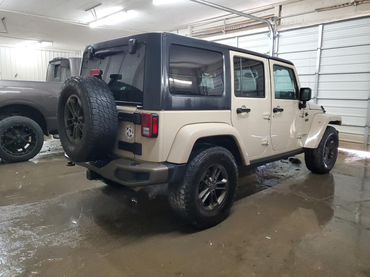 2016 Jeep Wrangler - Image 3