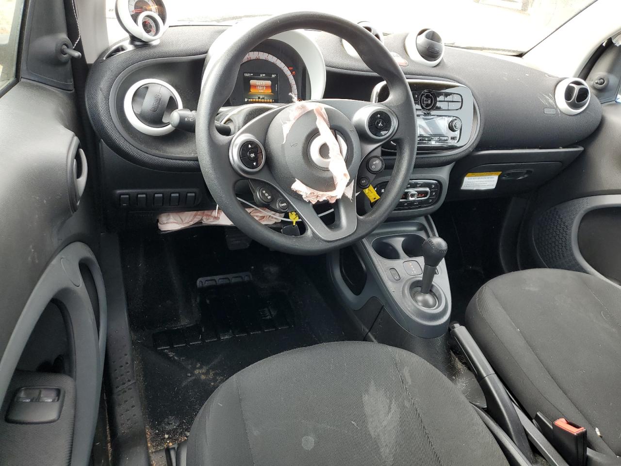 2016 Smart Fortwo - Image 8