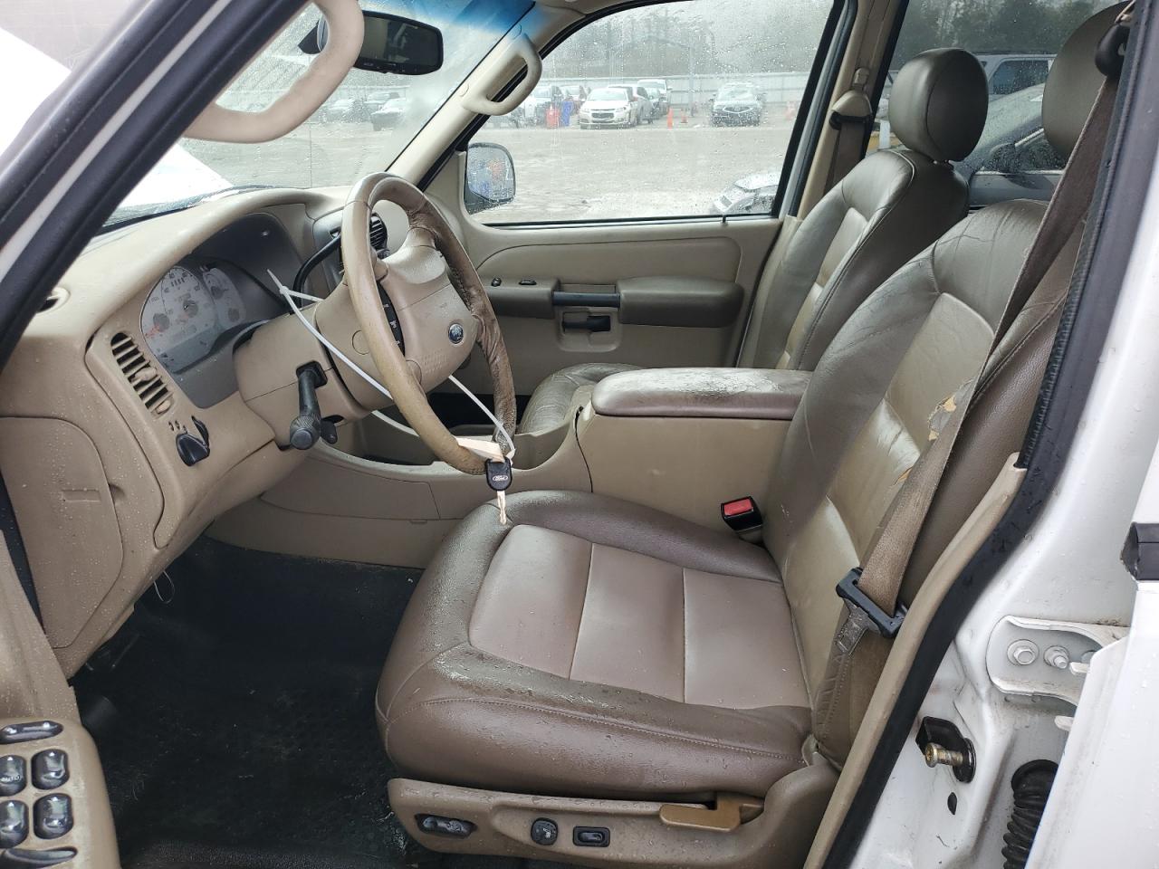 2003 Ford Explorer - Image 7