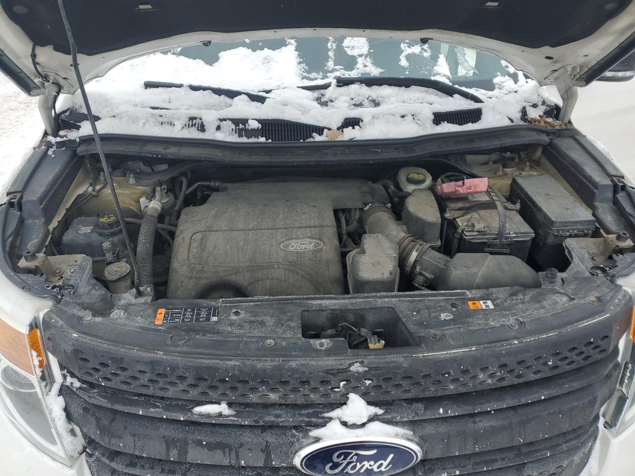 2013 Ford Explorer - Image 12