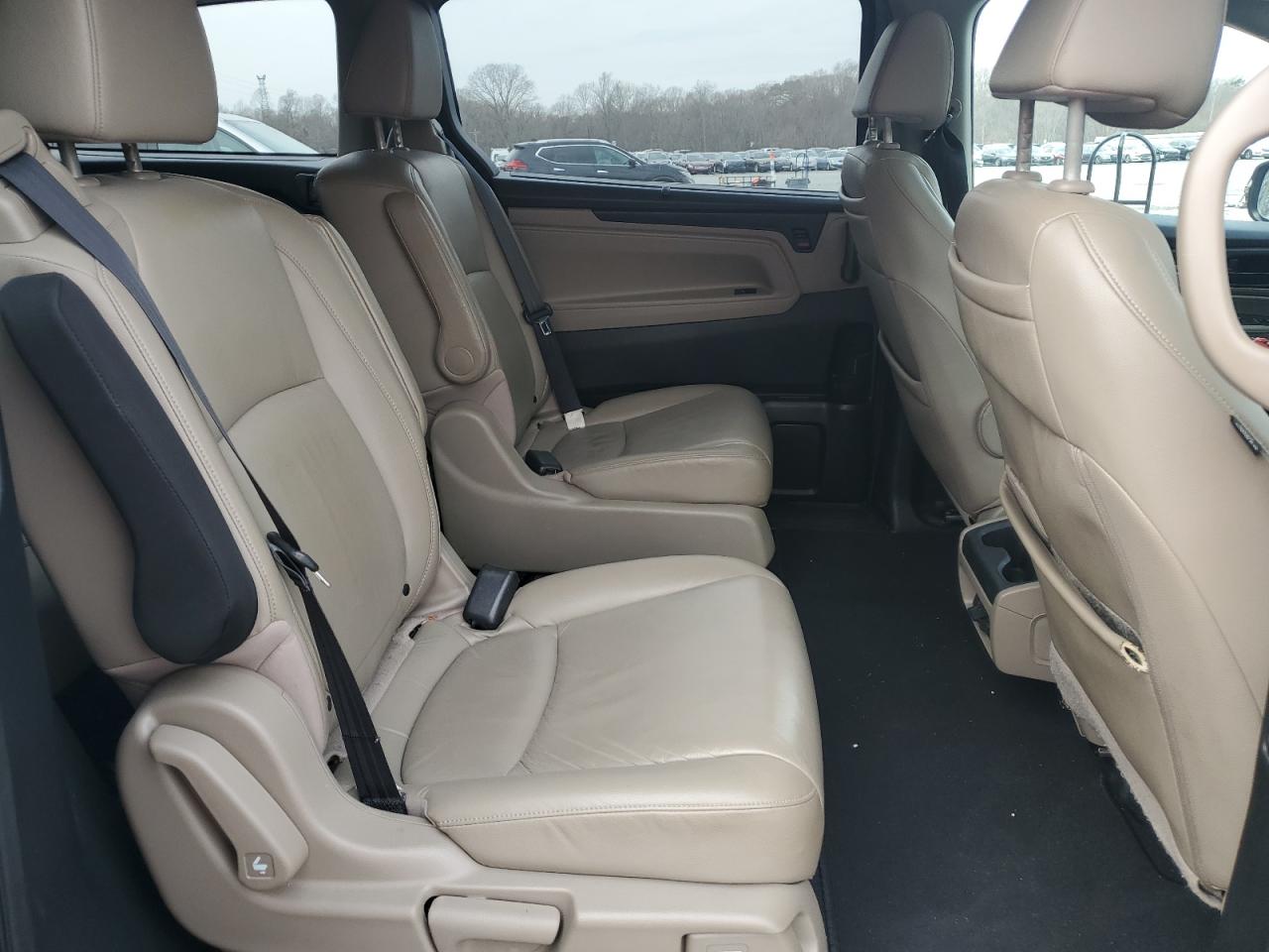 2018 Honda Odyssey - Image 11