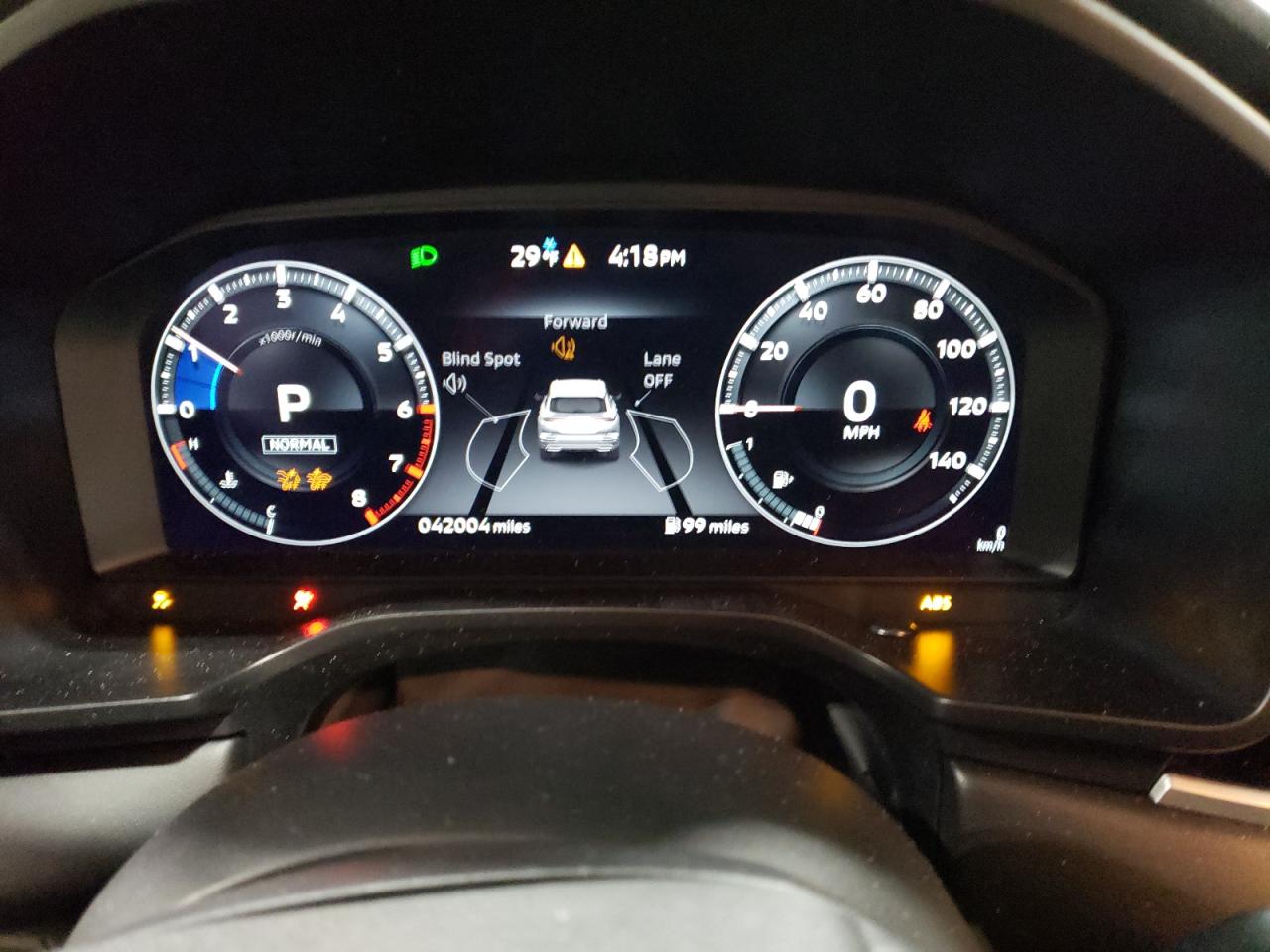 2024 Mitsubishi Outlander - Image 9