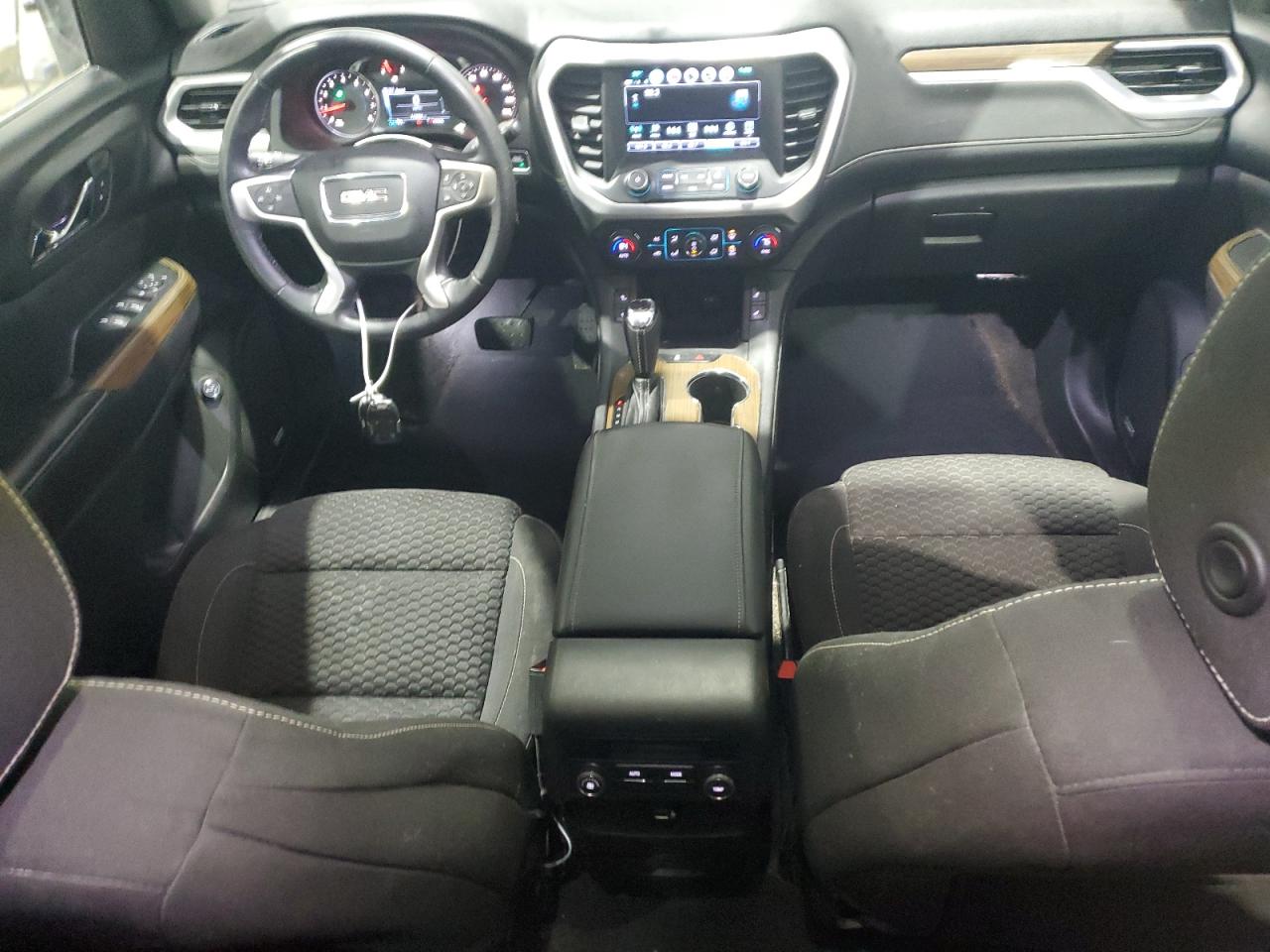 2017 GMC Acadia - Image 8