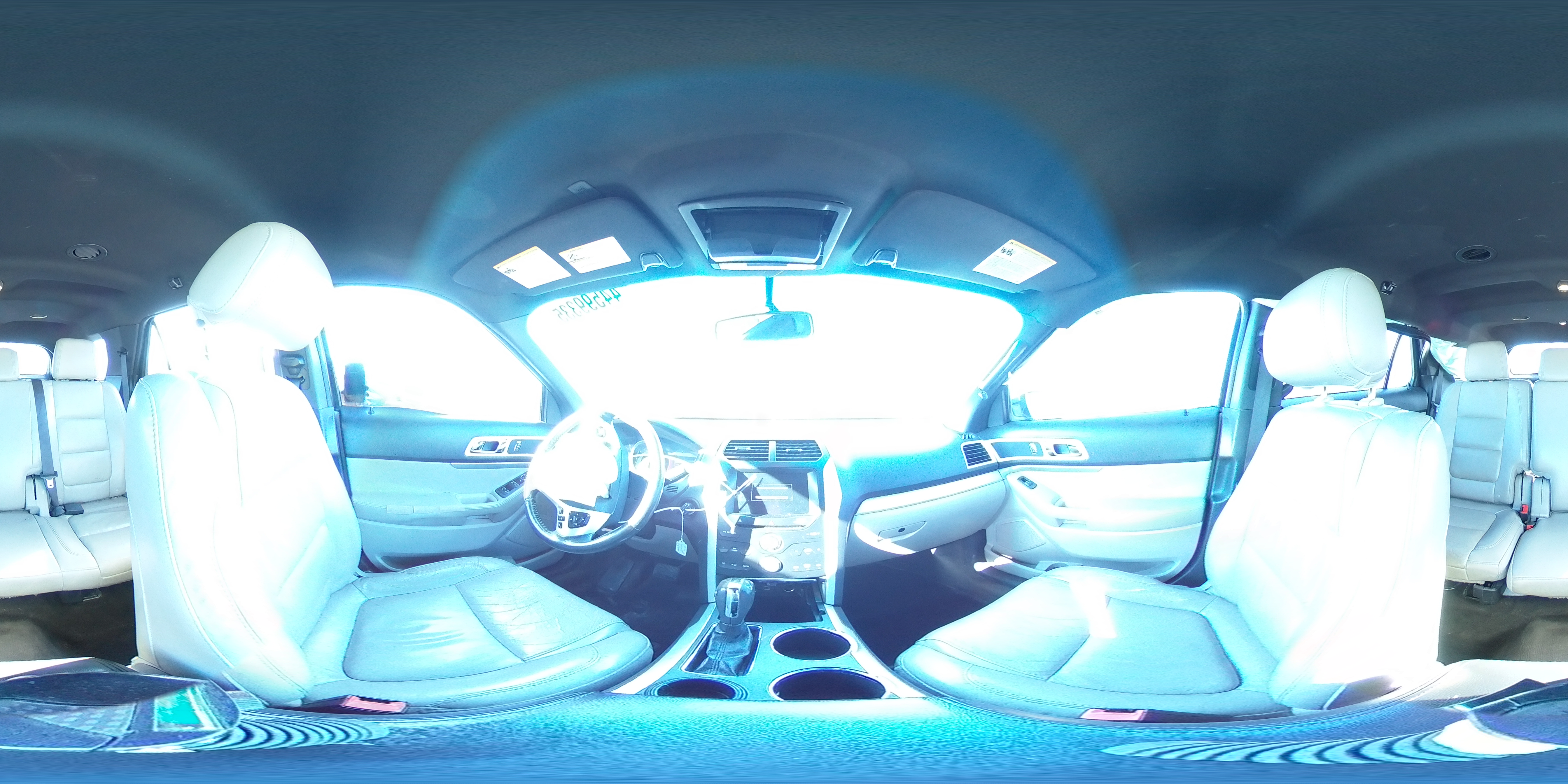 2014 Ford Explorer - Image 14