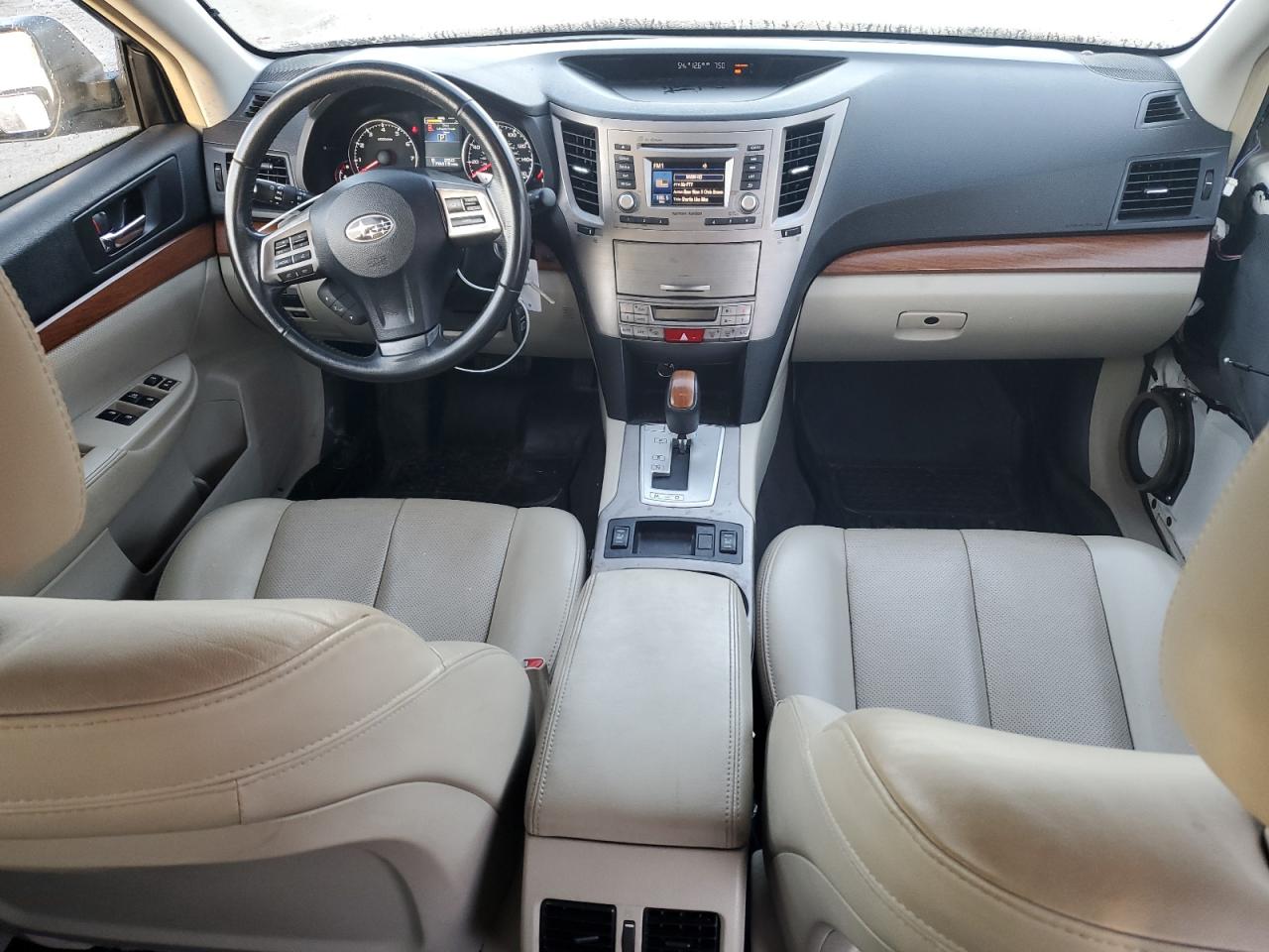 2013 Subaru Outback - Image 8