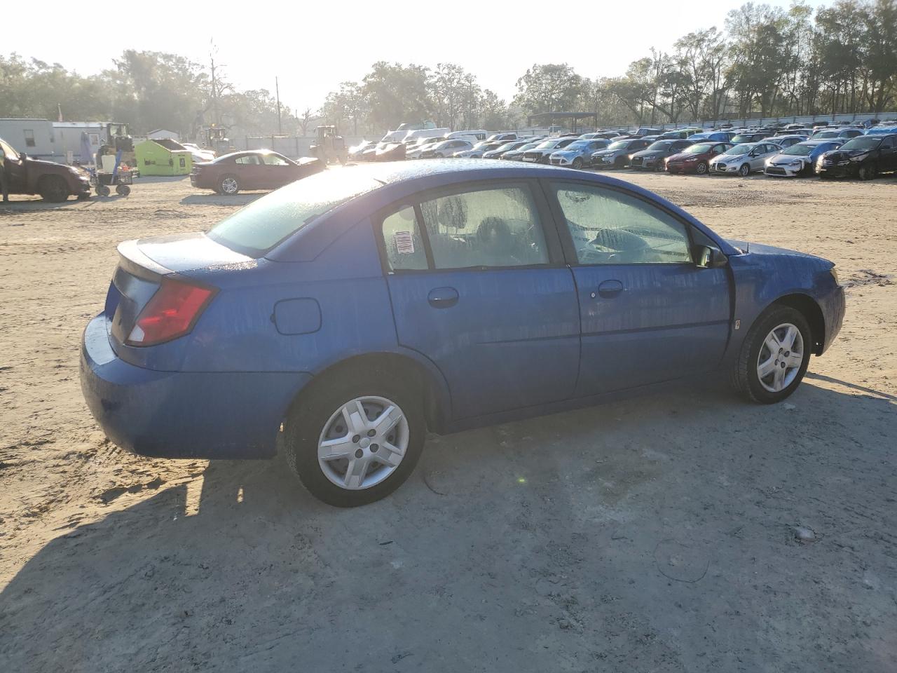 2006 Saturn ION - Image 3