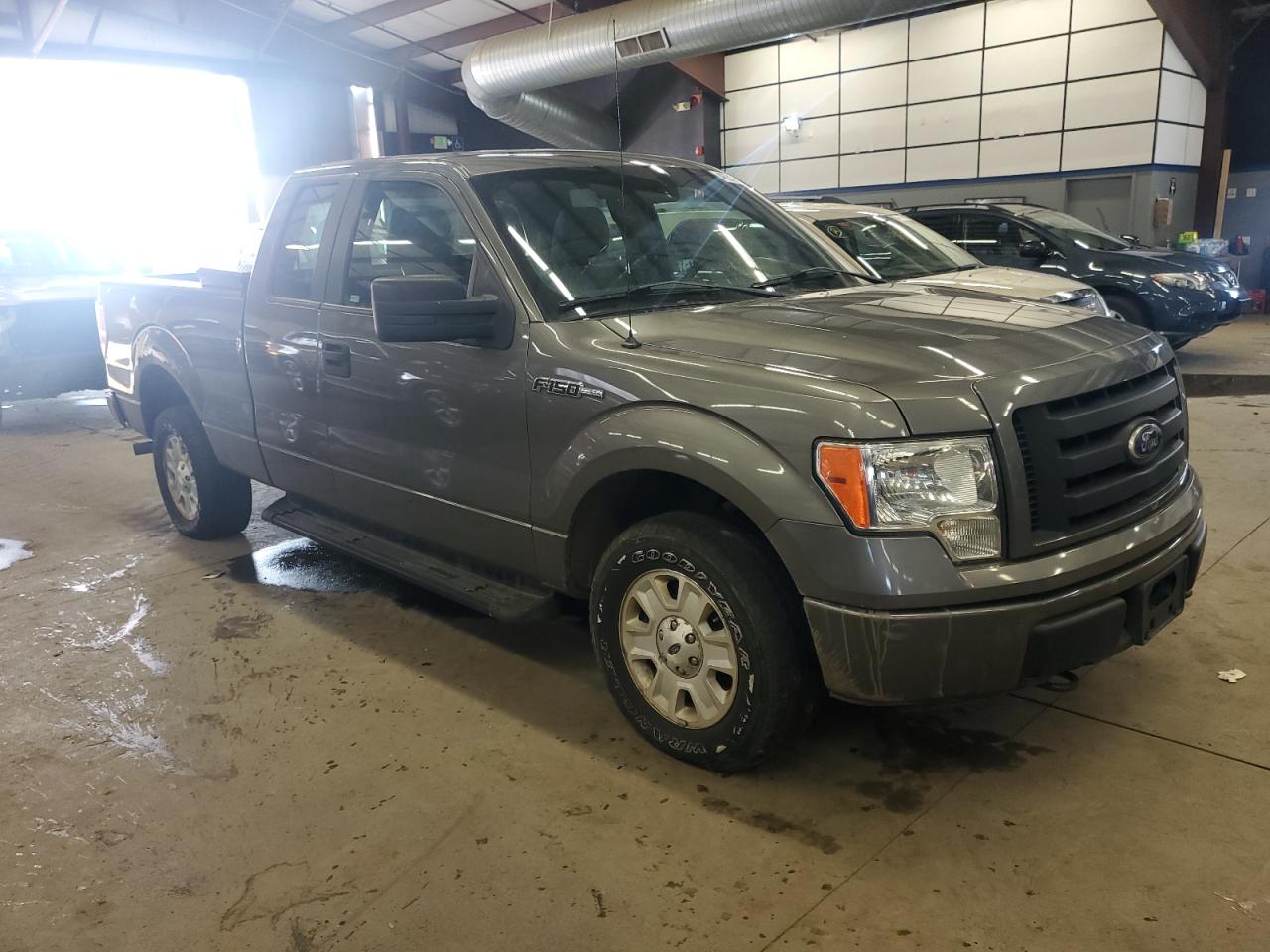 2011 Ford F-150 - Image 4