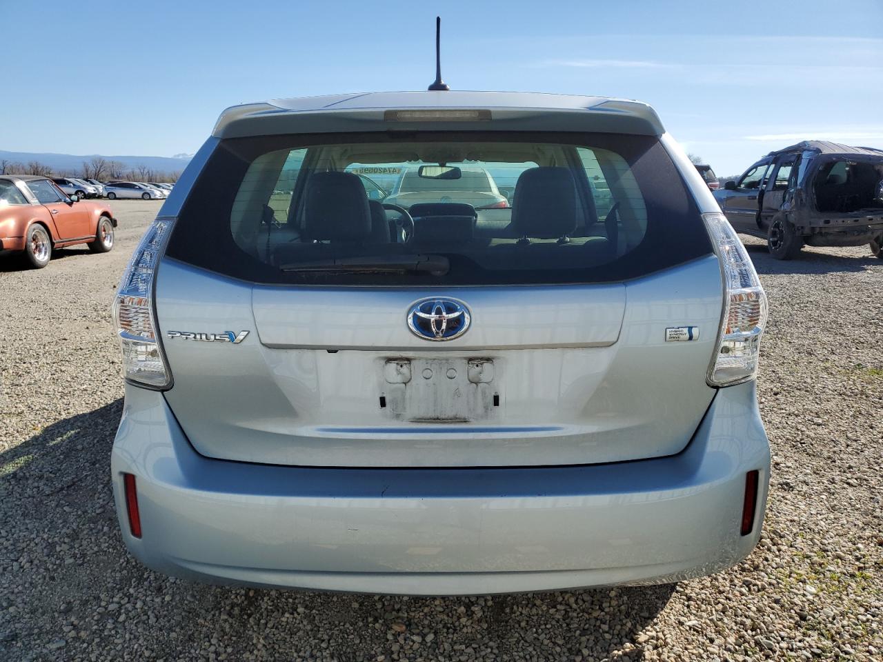 2012 Toyota Prius - Image 6