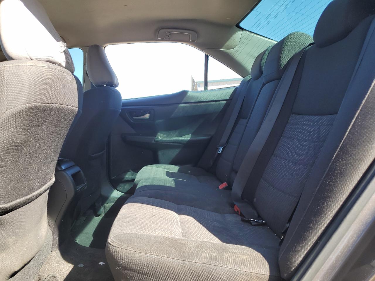 2015 Toyota Camry - Image 10
