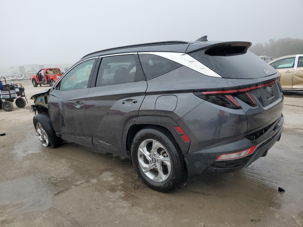 2022 Hyundai Tucson - Image 2