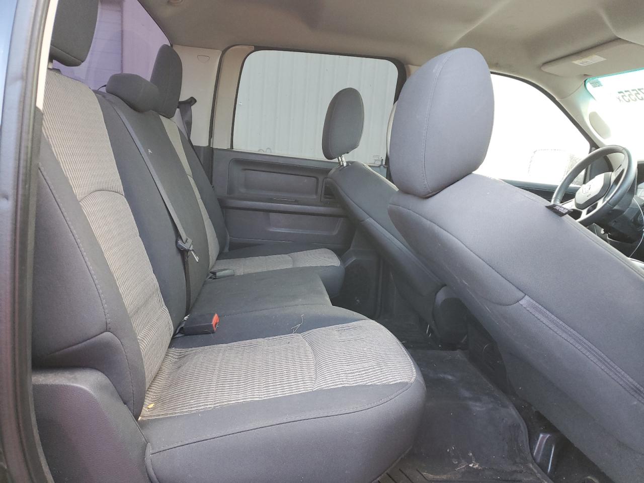 2012 Dodge RAM - Image 10