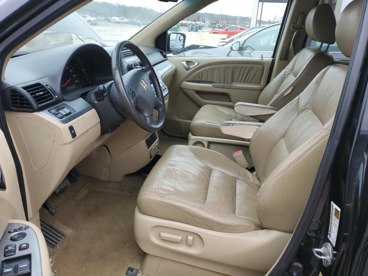 2008 Honda Odyssey - Image 7