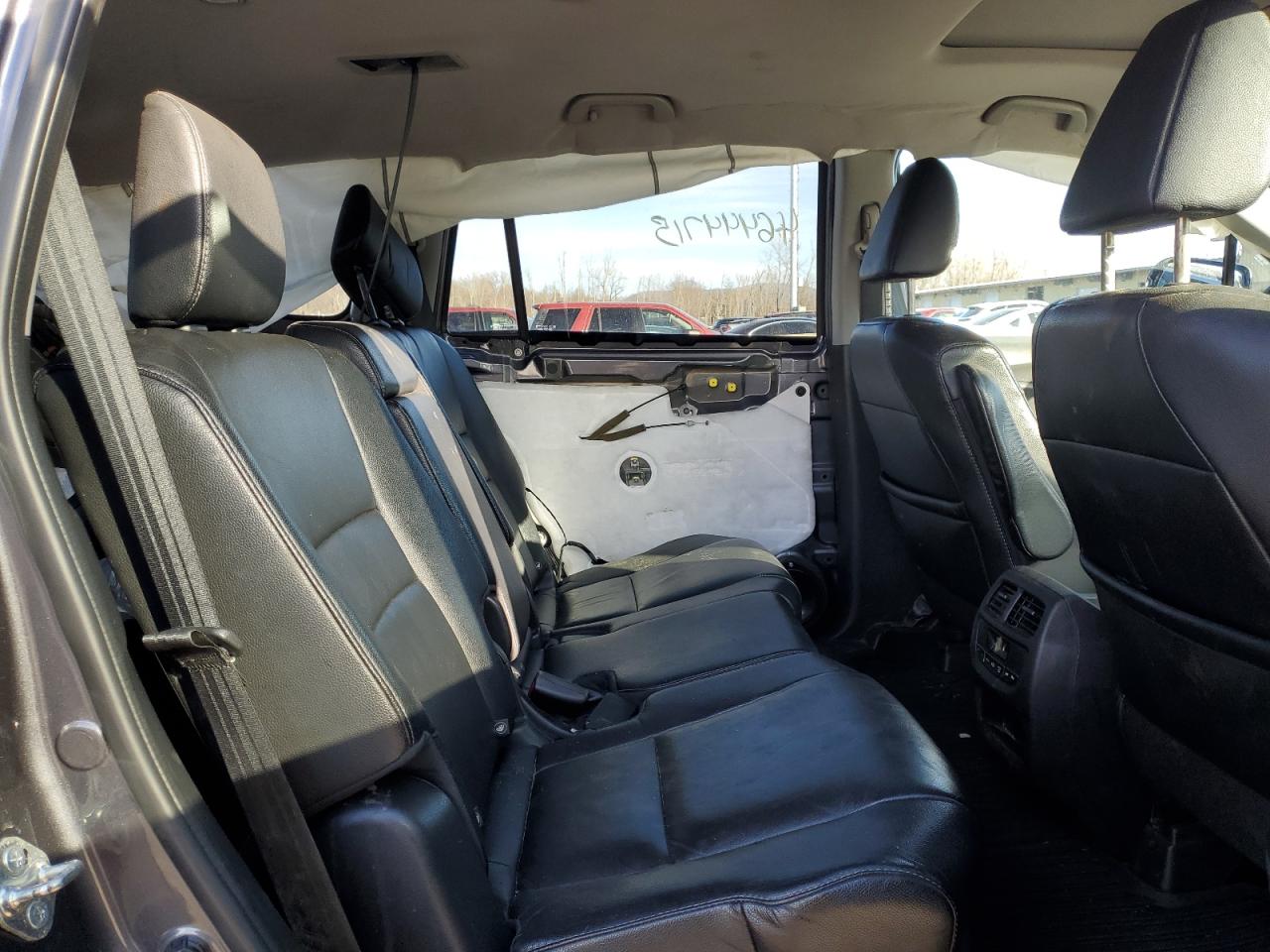 2017 Honda Pilot - Image 11
