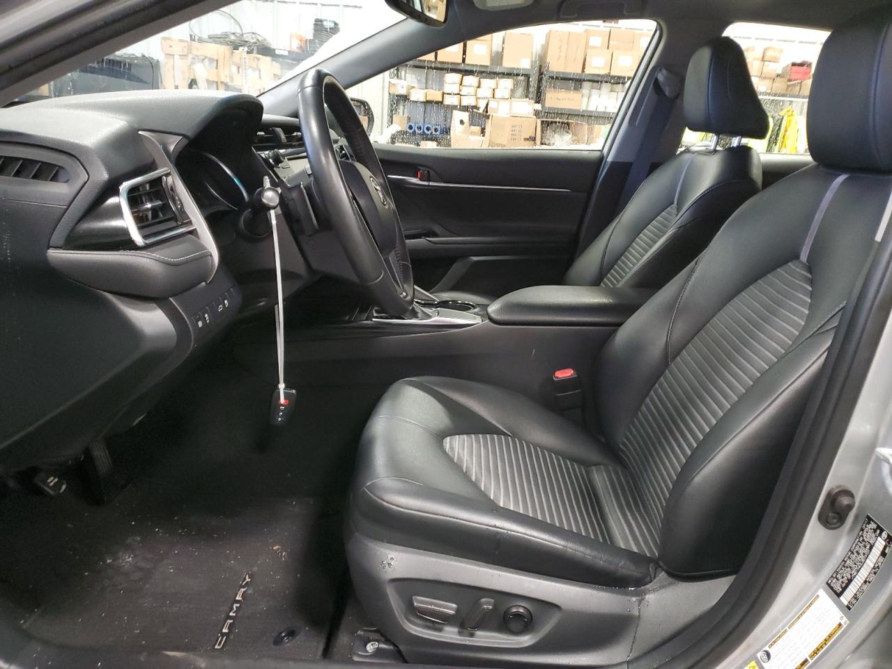 2018 Toyota Camry - Image 7