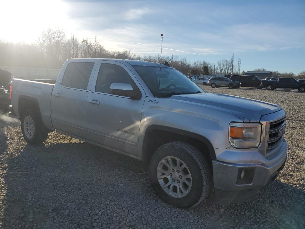 2015 GMC Sierra - Image 4