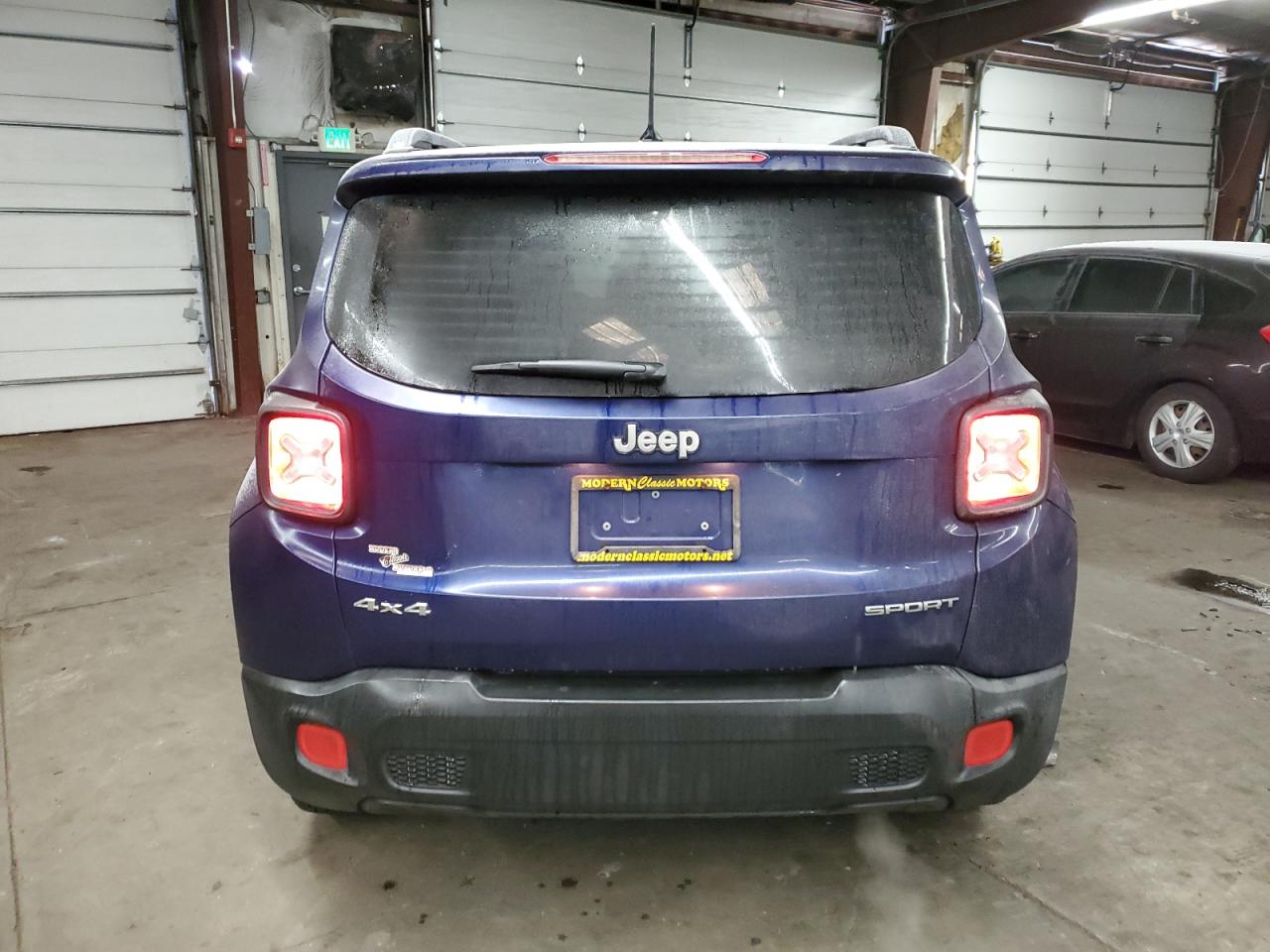 2016 Jeep Renegade - Image 6