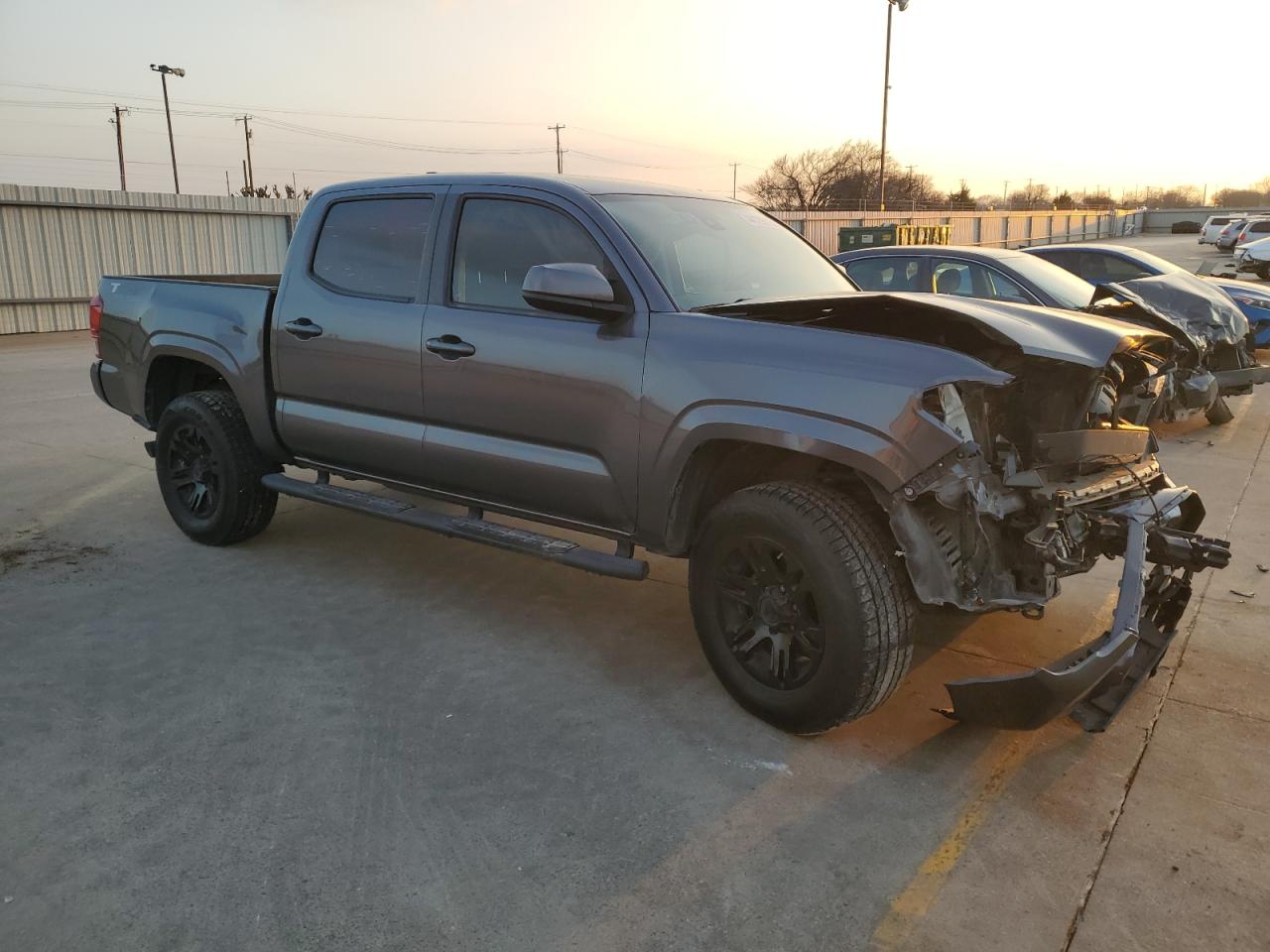 2018 Toyota Tacoma - Image 4