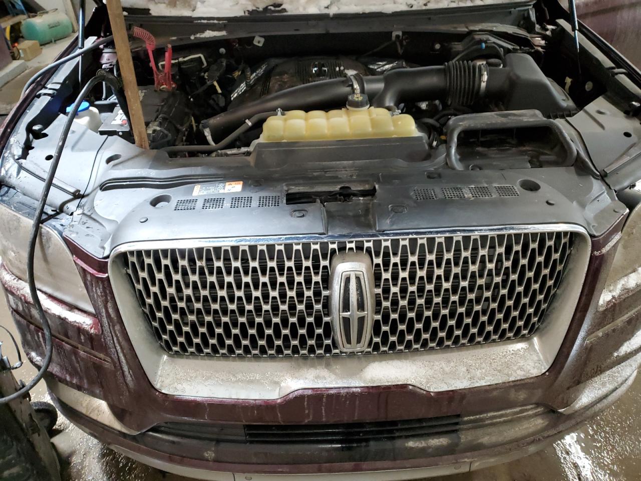 2020 Lincoln Navigator - Image 12