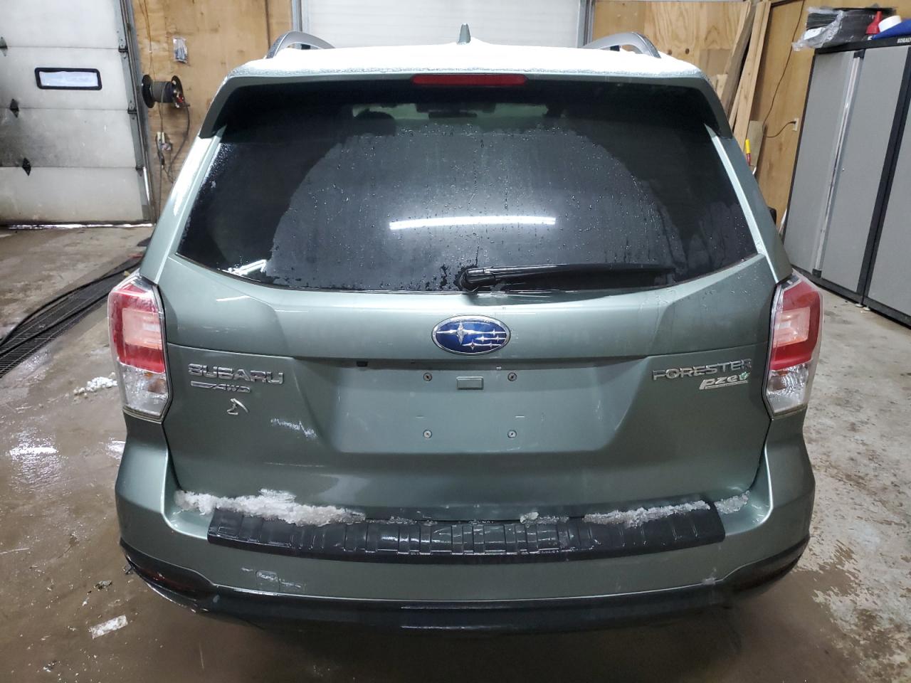 2017 Subaru Forester - Image 6
