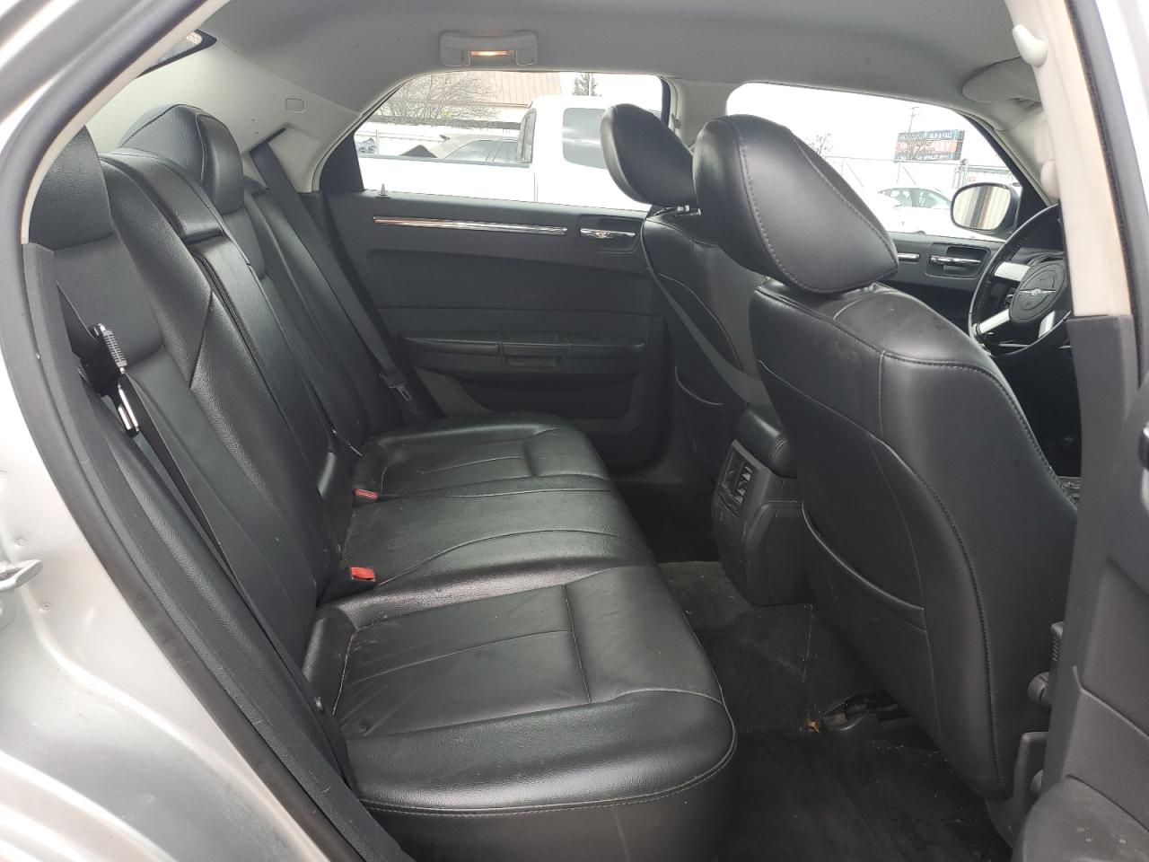 2010 Chrysler 300 Touring VIN: 2C3CK5CV6AH181764 Lot: 43519965