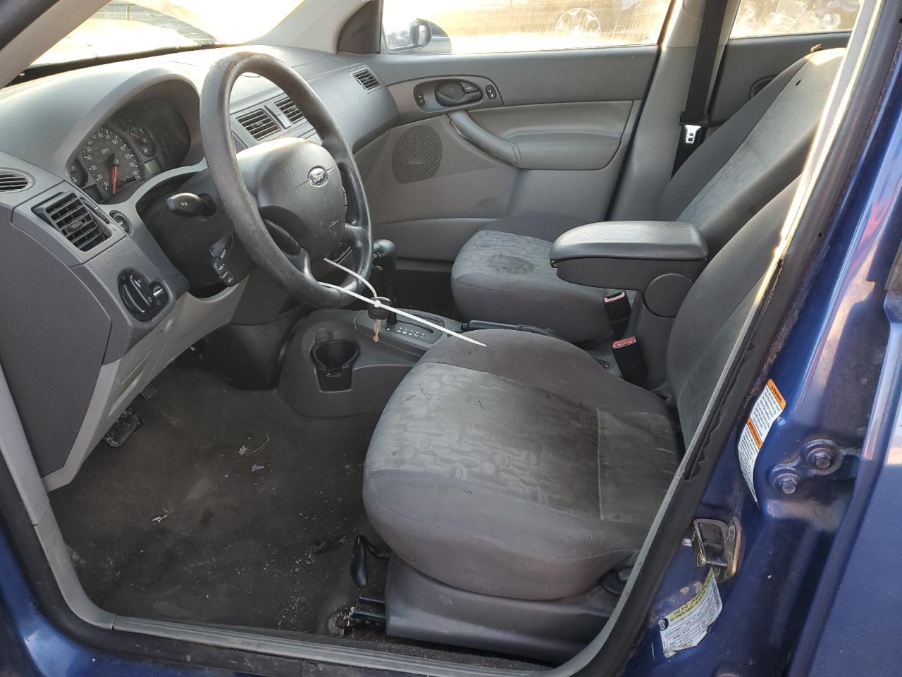 2005 Ford Focus - Image 7