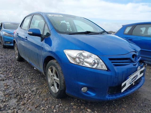 2011 TOYOTA AURIS TR V