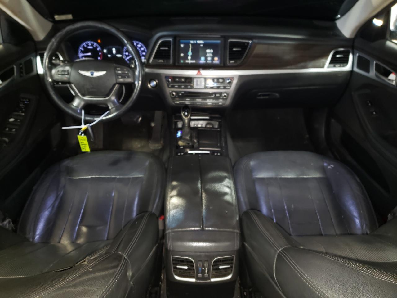 2016 Hyundai Genesis - Image 8