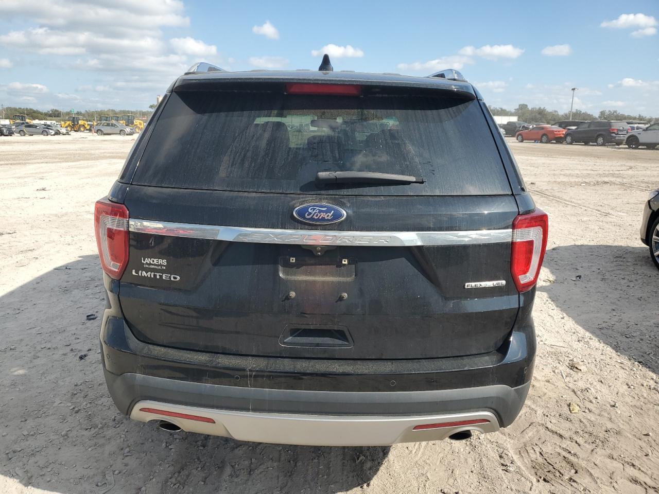 2016 Ford Explorer - Image 6