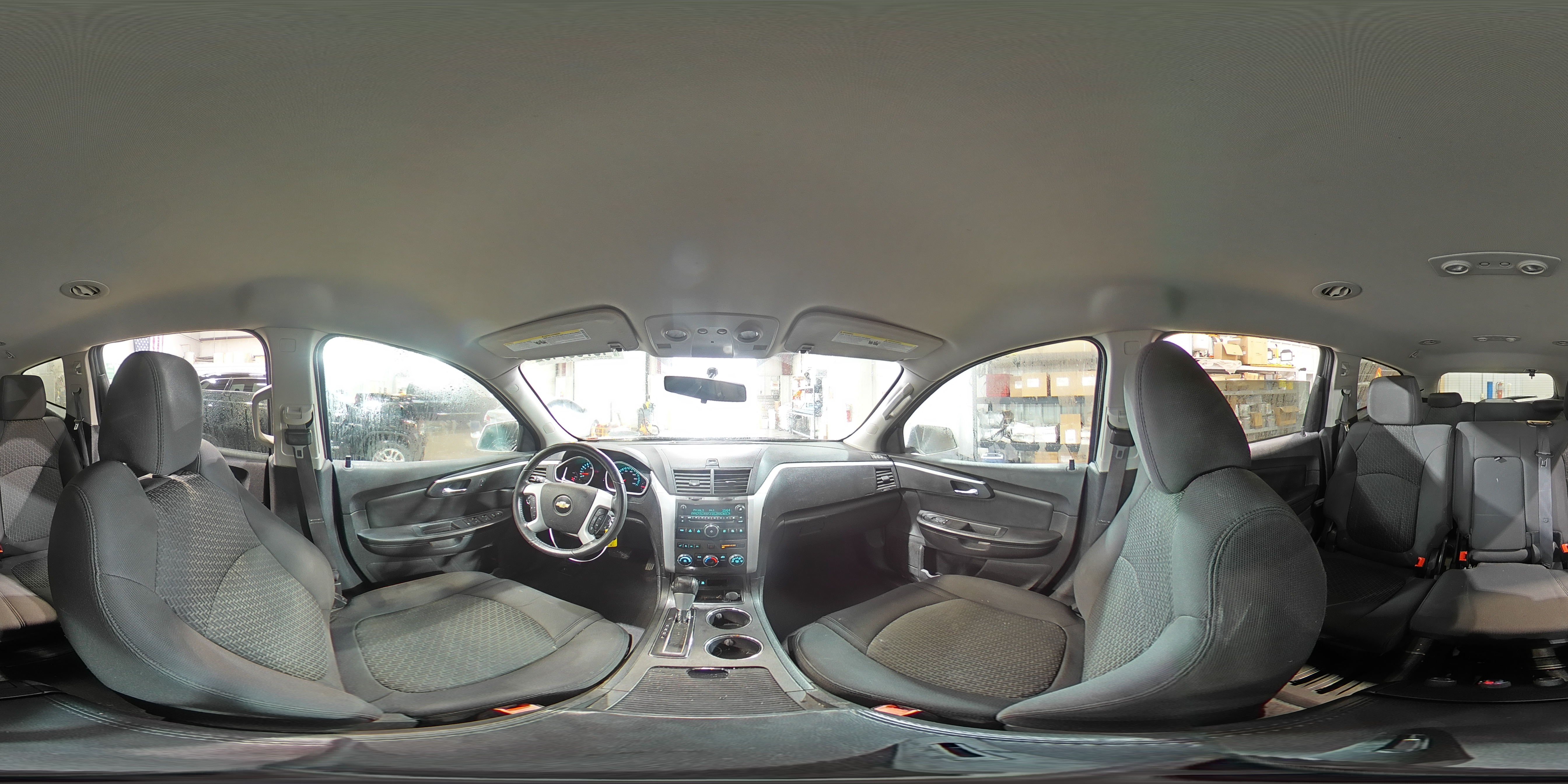 2012 Chevrolet Traverse - Image 15
