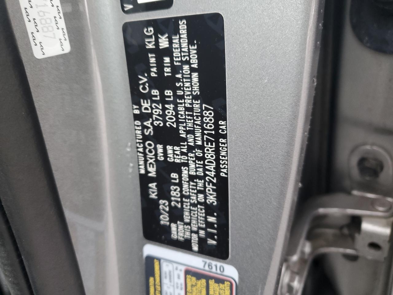 2024 Kia Forte - Image 12