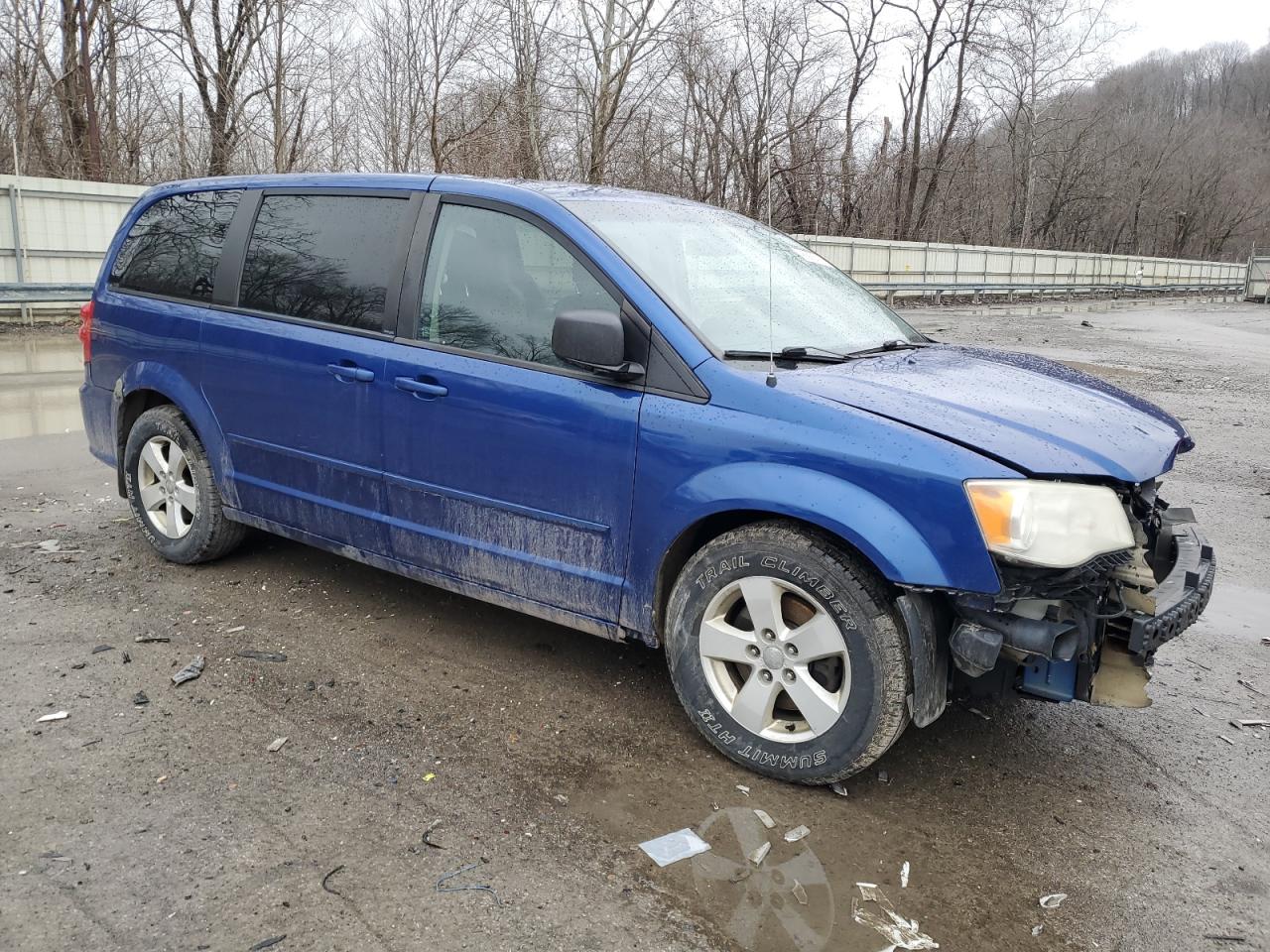 2013 Dodge Caravan - Image 4