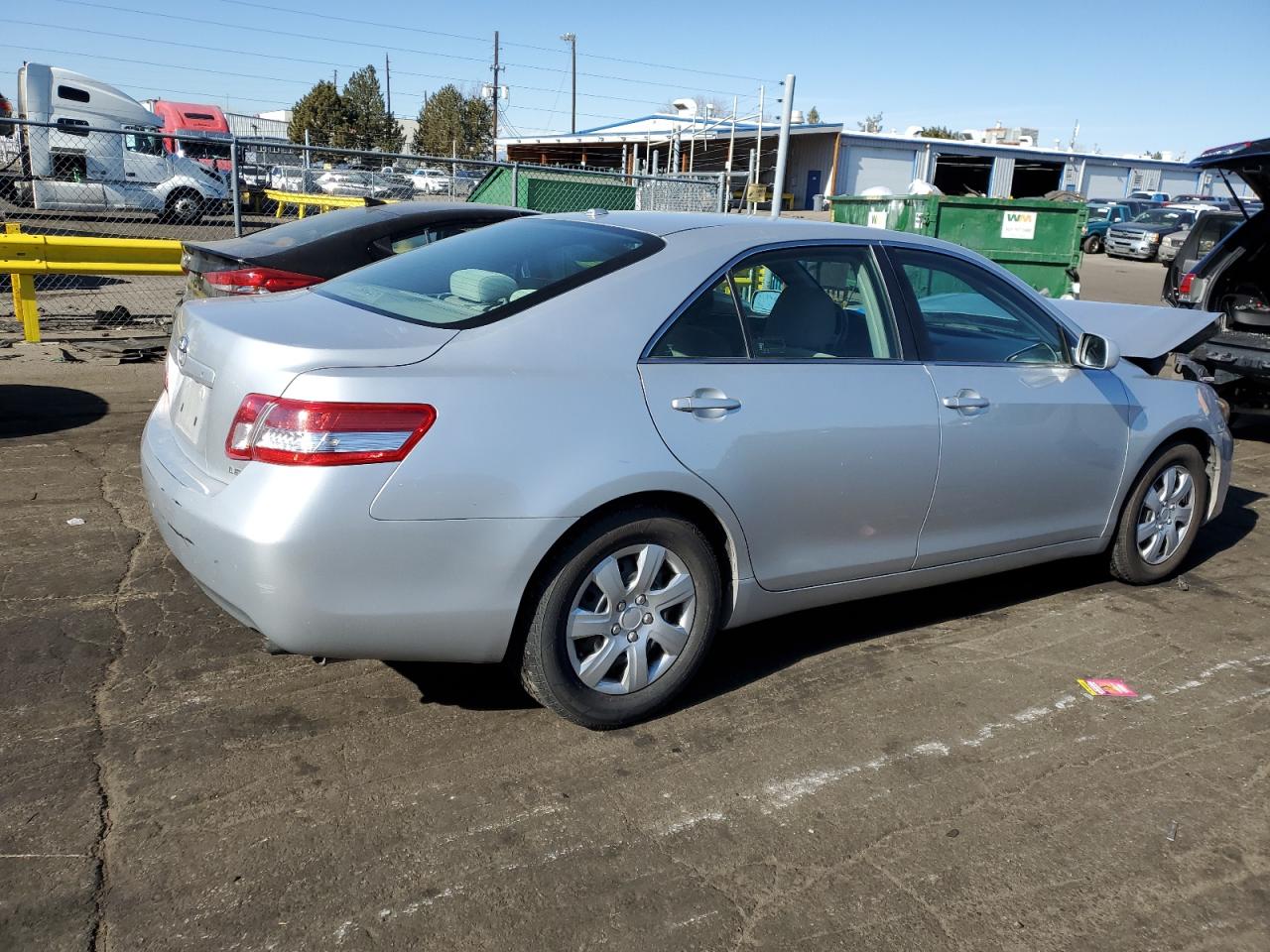 2011 Toyota Camry - Image 3