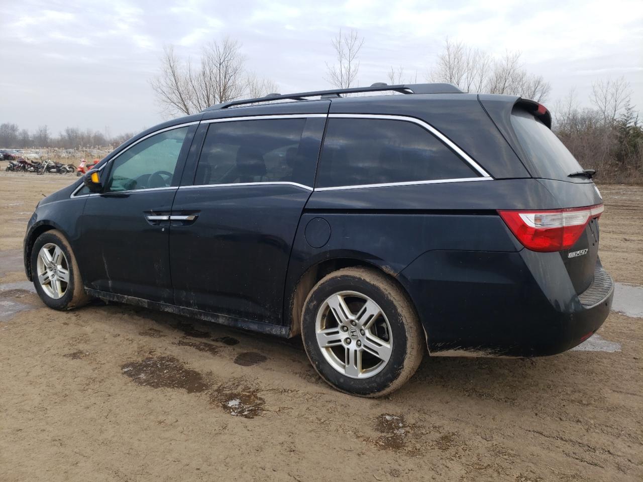 2013 Honda Odyssey - Image 2